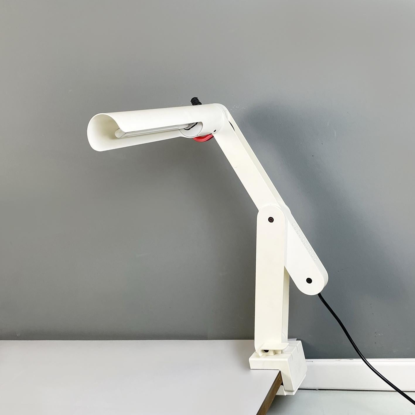 Italian Modern Adjustable White Metal Table Lamp with Clamp, 1980s For Sale 1