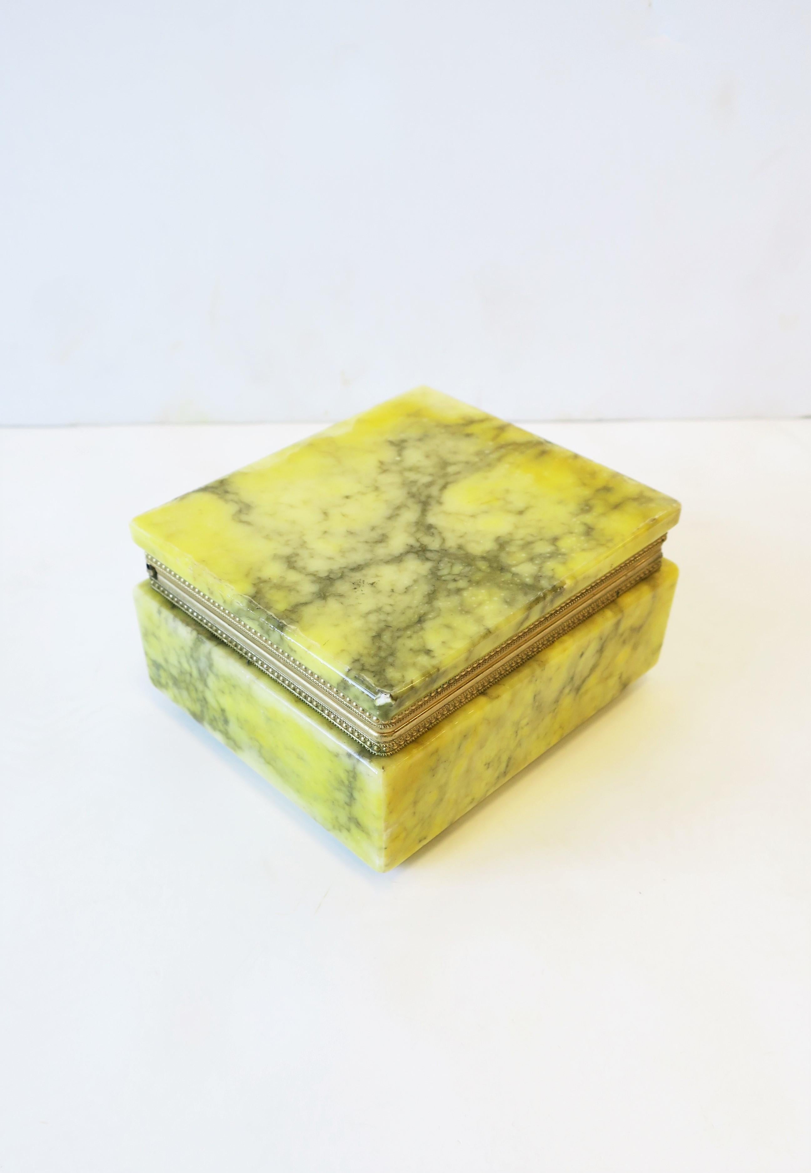 Italian Modern Alabaster Marble Jewelry Box 12