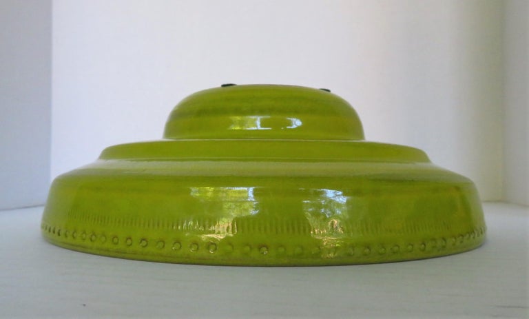 Mid-20th Century Italian Modern Aldo Londi for Raymor by Bitossi Chartreuse Ceramic Bowl, Italy For Sale
