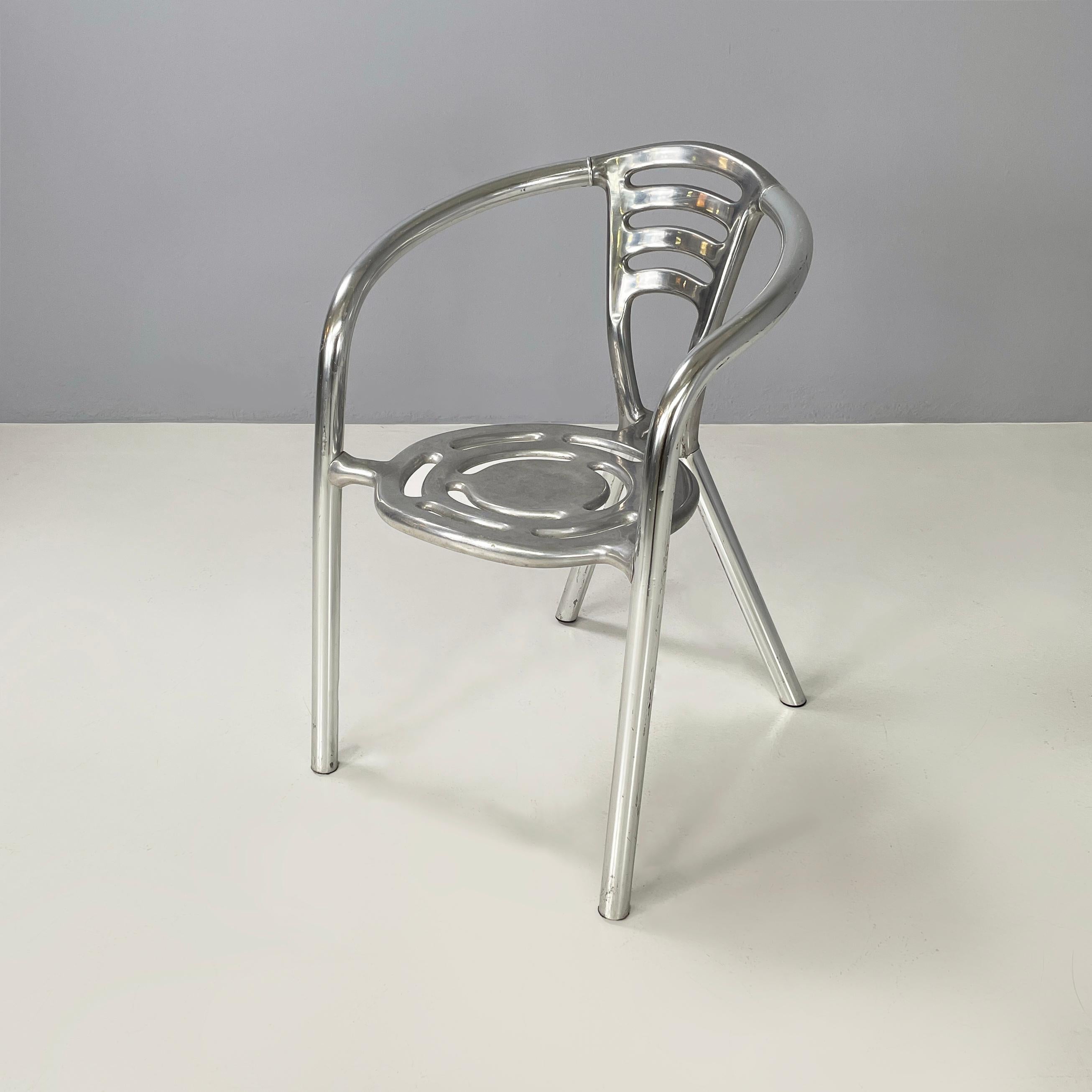 Italian modern Aluminum chairs Boulevard by Ferdinand Alexander Porsche for Ycami, 1990s
Set of 6 chairs mod. Boulevard with round seat, entirely in aluminium. The seat and backrest have decorative perforations with curved lines. The structure of