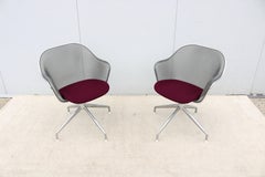 Italian Modern Antonio Citterio for B&B Italia Iuta Swivel Dining Chairs, a Pair