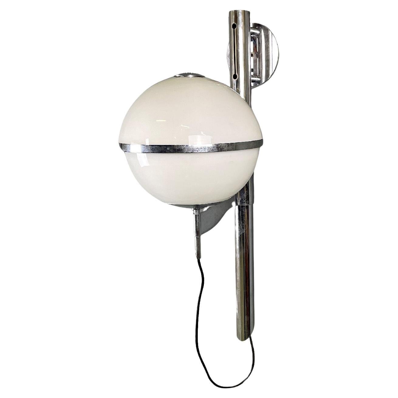 Applique moderne italienne Pusicona de Franco Micolitti pour Artemide, 1970 en vente