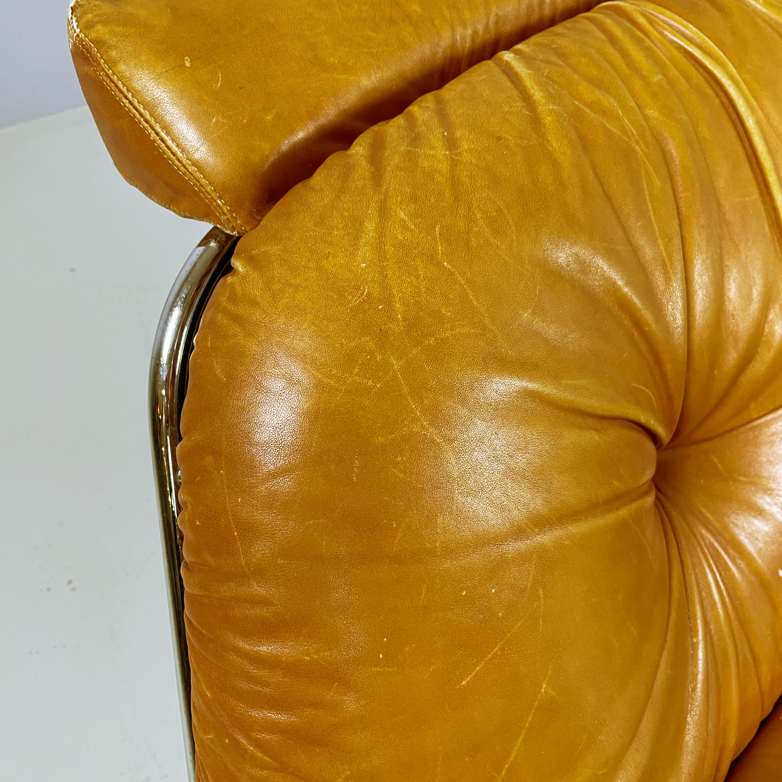 Italian modern Armchair in brown leather and chromed metal, 1970s 5
