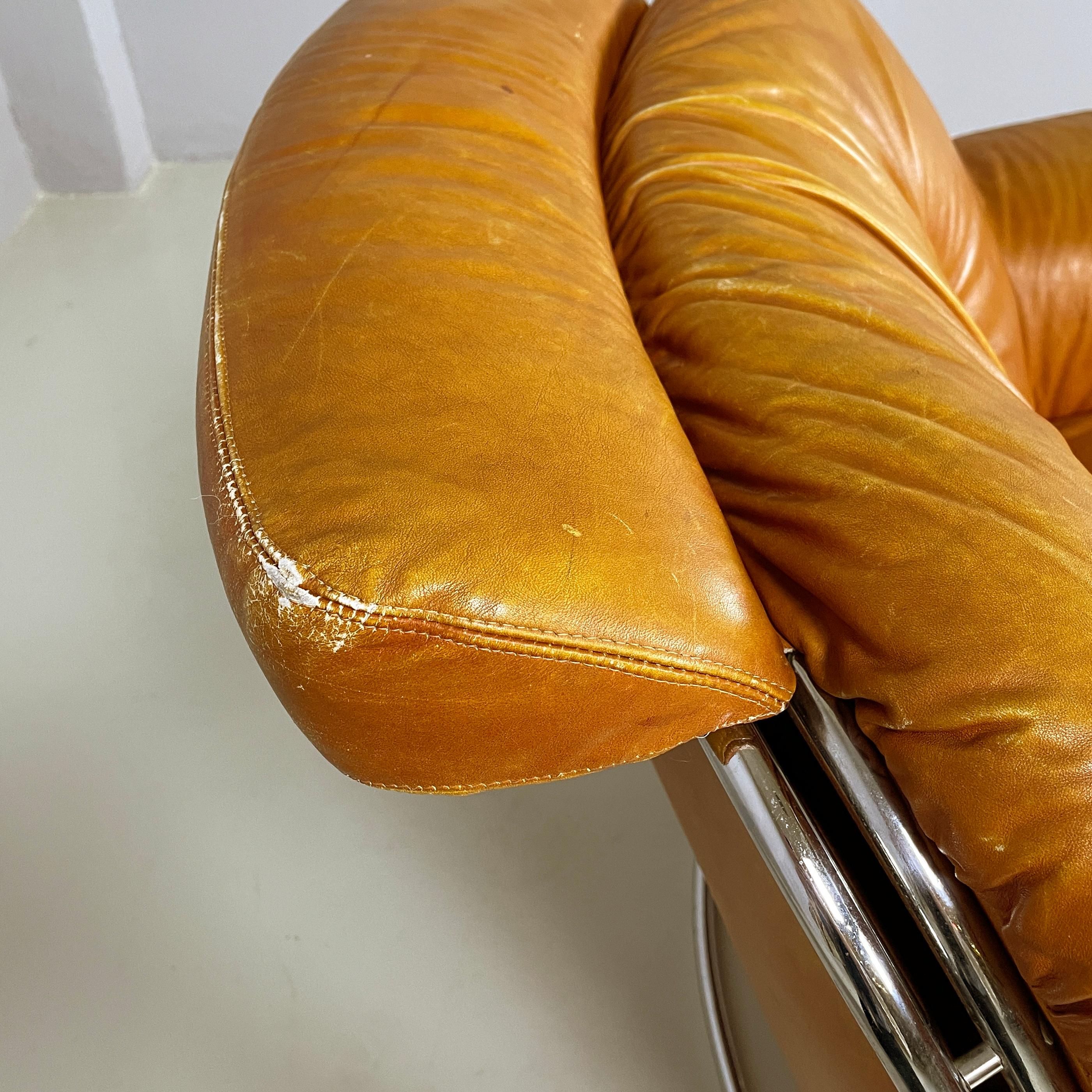 Italian modern Armchair in brown leather and chromed metal, 1970s 3