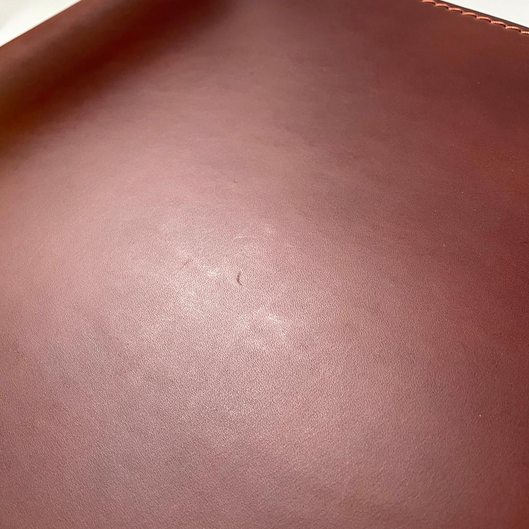 Moderner italienischer Sessel LC1 von Le Corbusier Jeanneret Perriand für Cassina, 1970er Jahre im Angebot 9