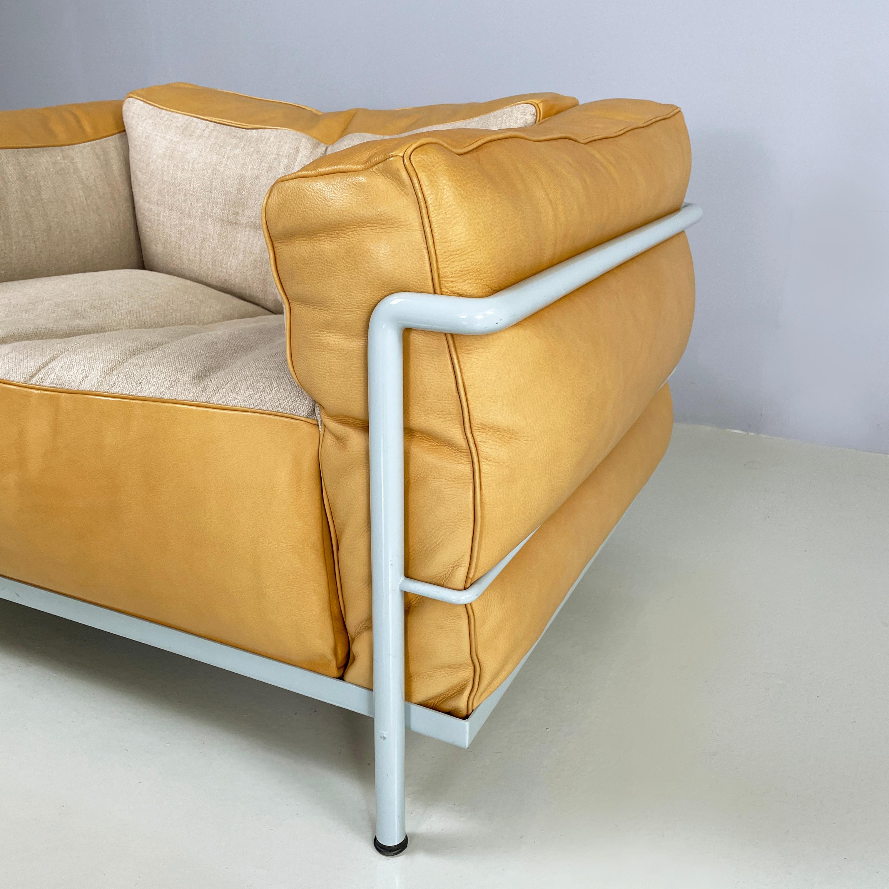 Italian modern Armchair LC3 by Le Corbusier Jeanneret Perriand for Cassina 2008 For Sale 4