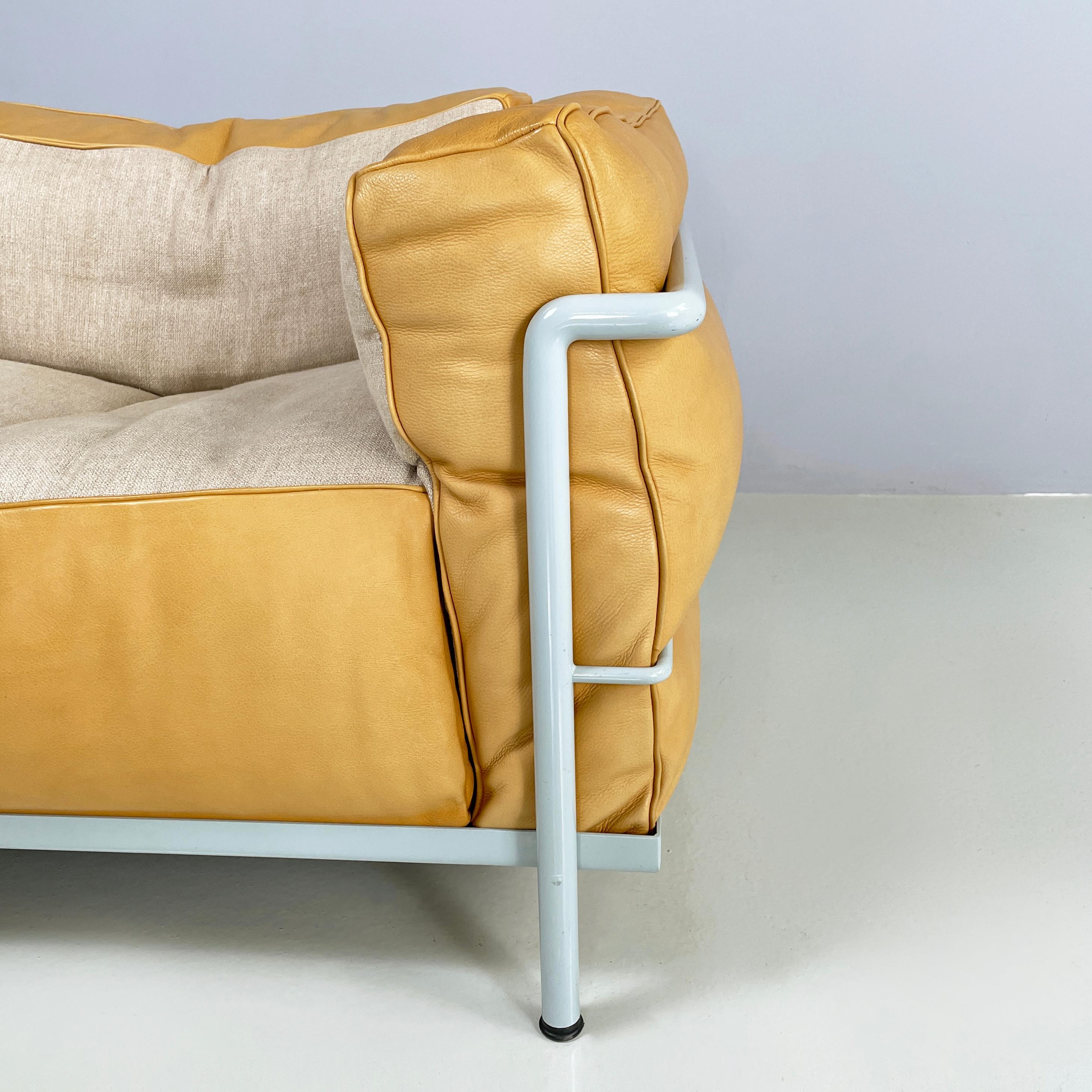 Italian modern Armchair LC3 by Le Corbusier Jeanneret Perriand for Cassina 2008 For Sale 3