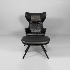 Fauteuil moderne italien P22 avec pouf par Patrick Norguet pour Cassina, années 2010.