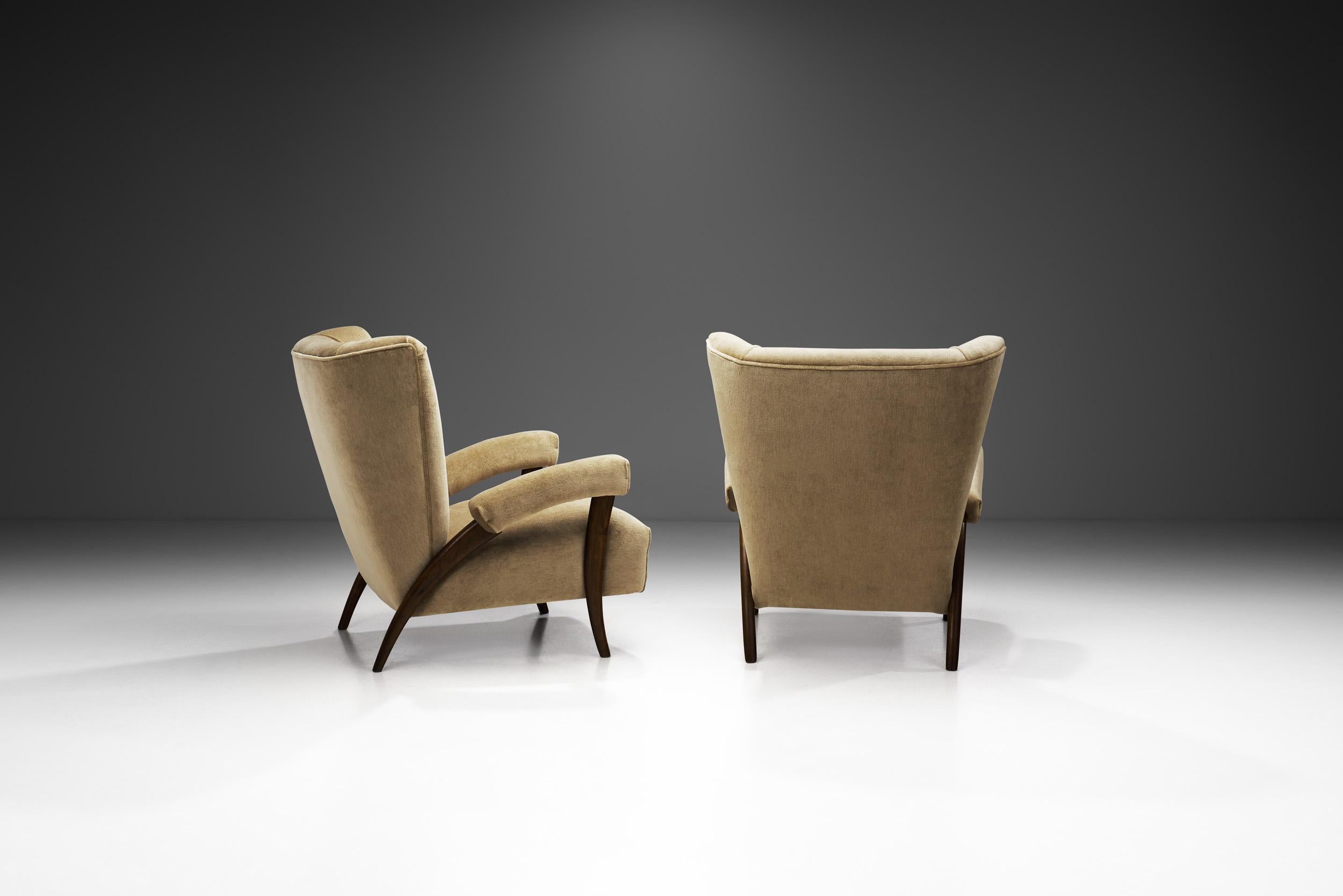 Mid-20th Century Italian Modern Armchairs with 