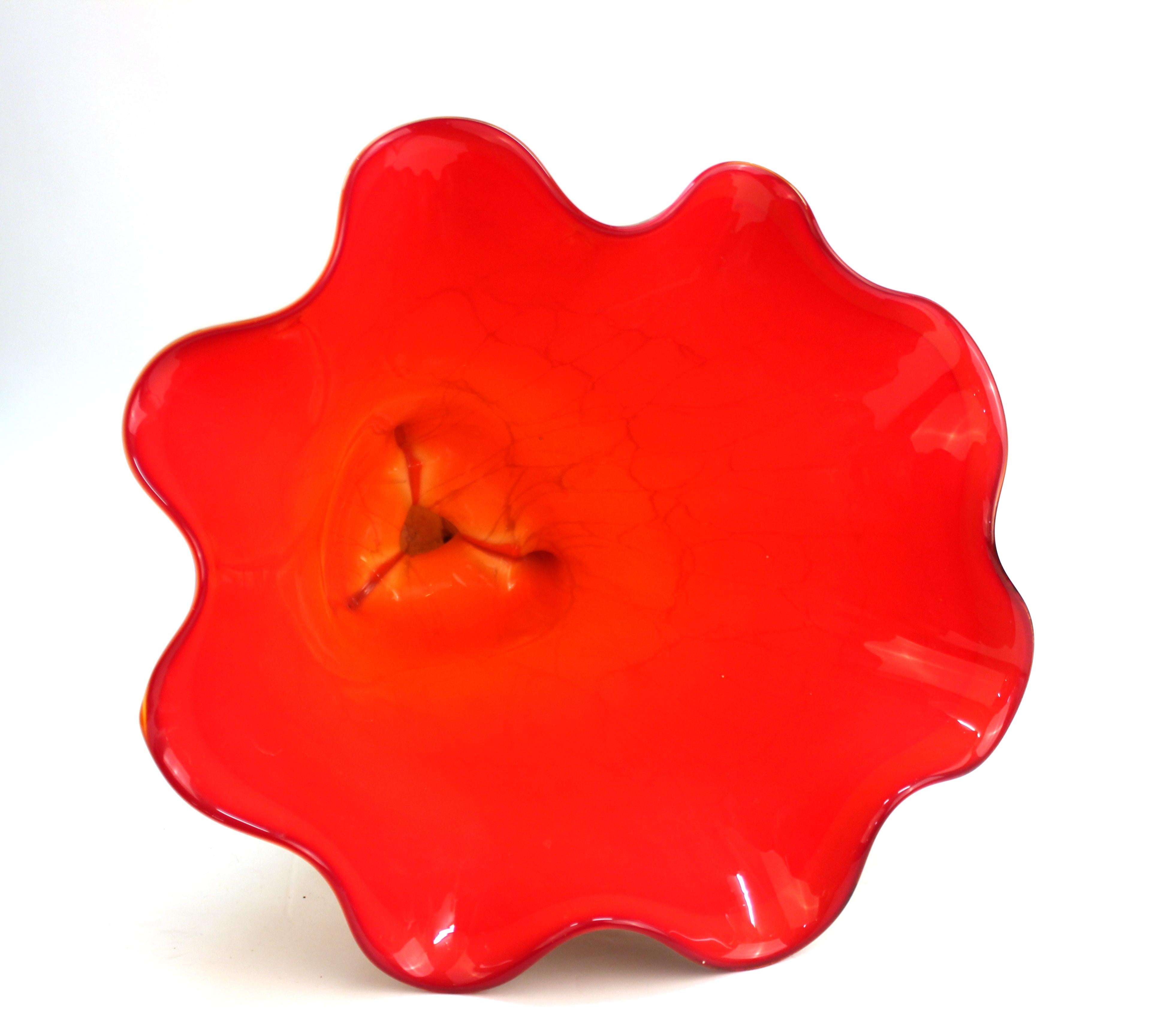 Italian Modern Art Glass Handkerchief Bowl or Vase 1