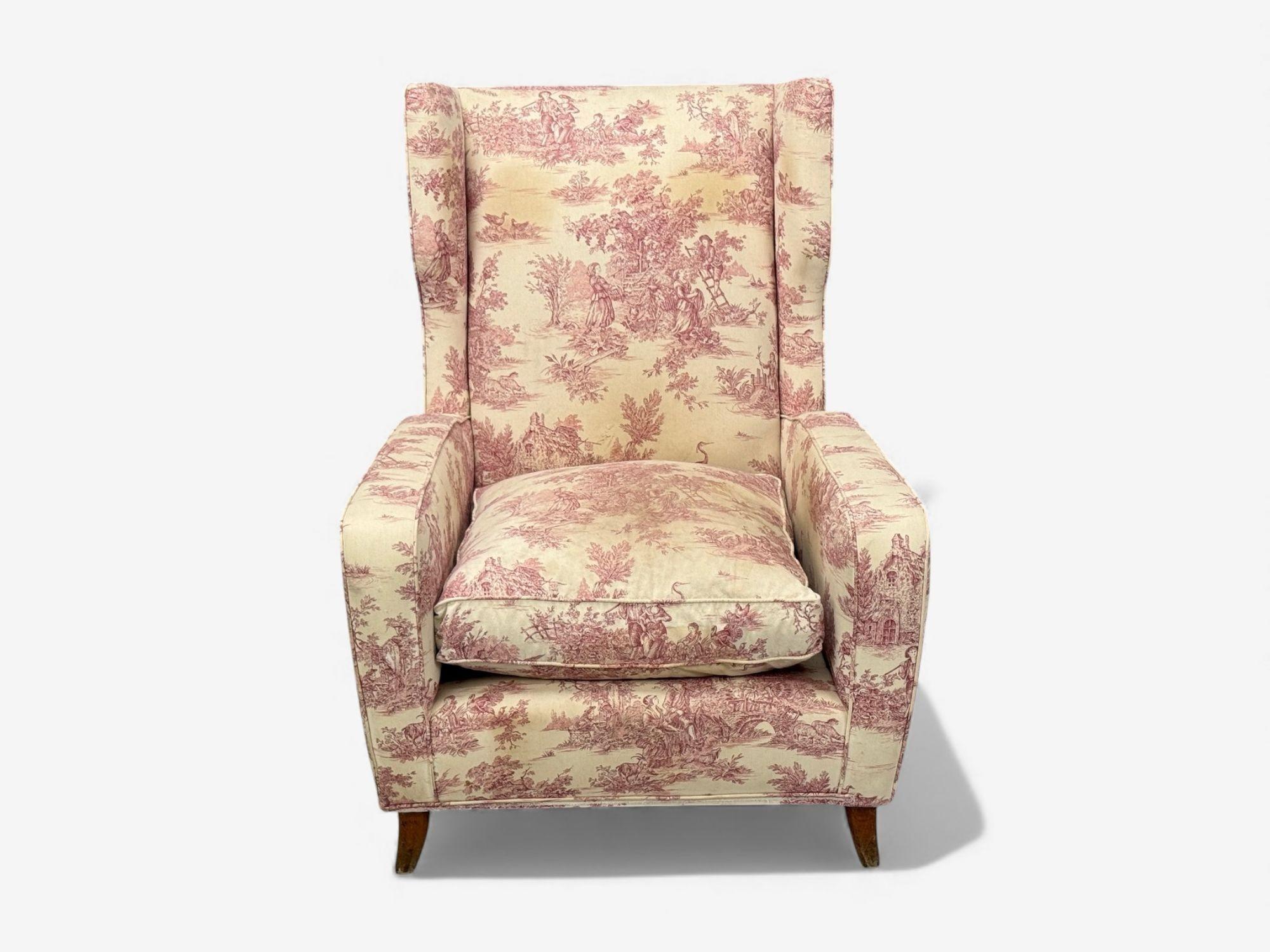 Chaises à dossier large modernes italiennes, en bois de frêne et tissu, Italie, années 1950 en vente 4