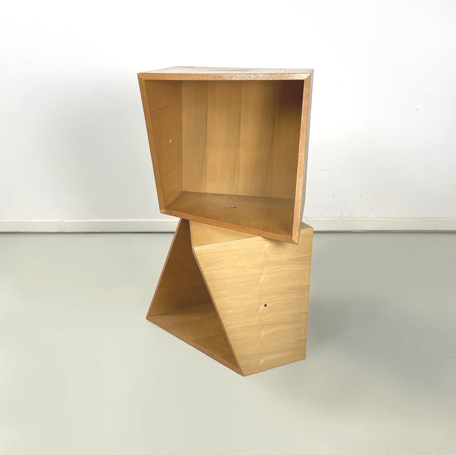 Modern Italian modern Asymmetric bookcase with 2 shelves in light wood, 1980s For Sale