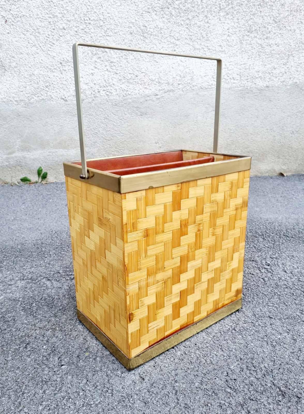 Portariviste moderno in bambù e ottone, Italia 70 in vendita 3