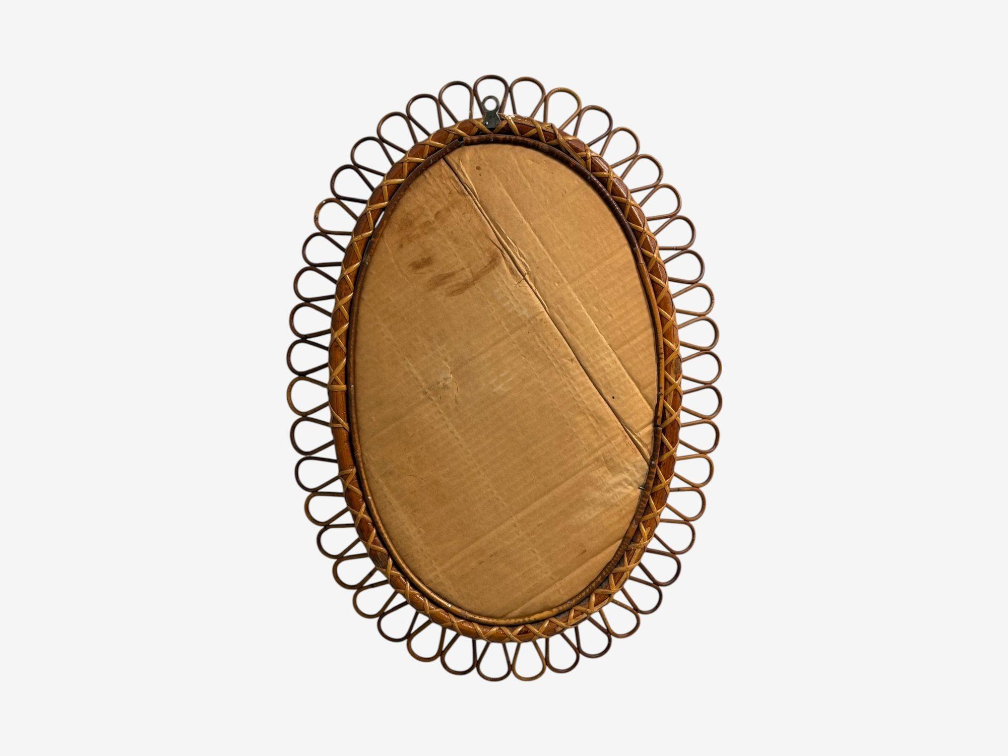 Espejo de pared ovalado, moderno italiano, bambú, caña, Italia, años 50 en venta 2