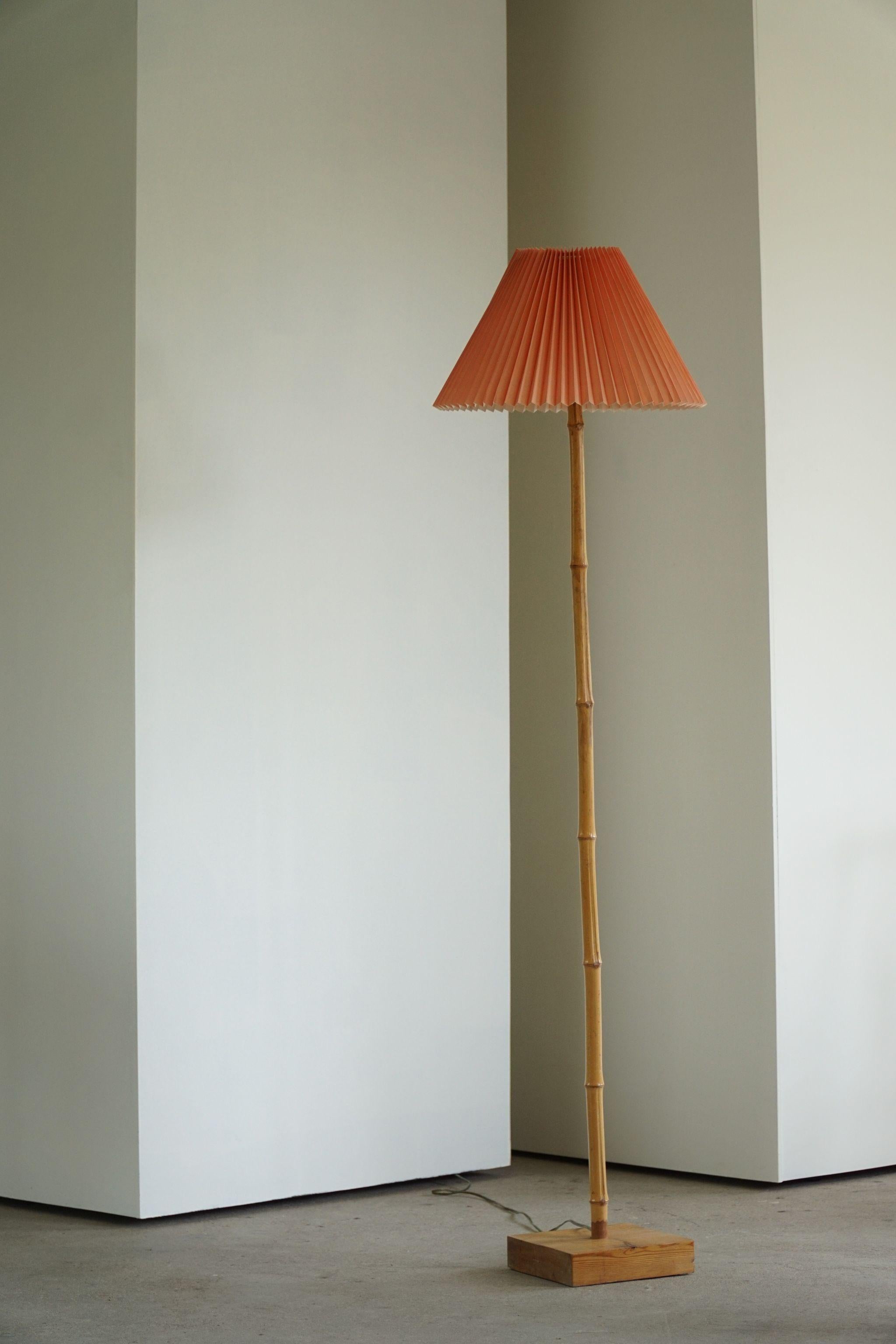 Italian Modern Bamboo Floor Lamp, Minimalist, 1970s 3