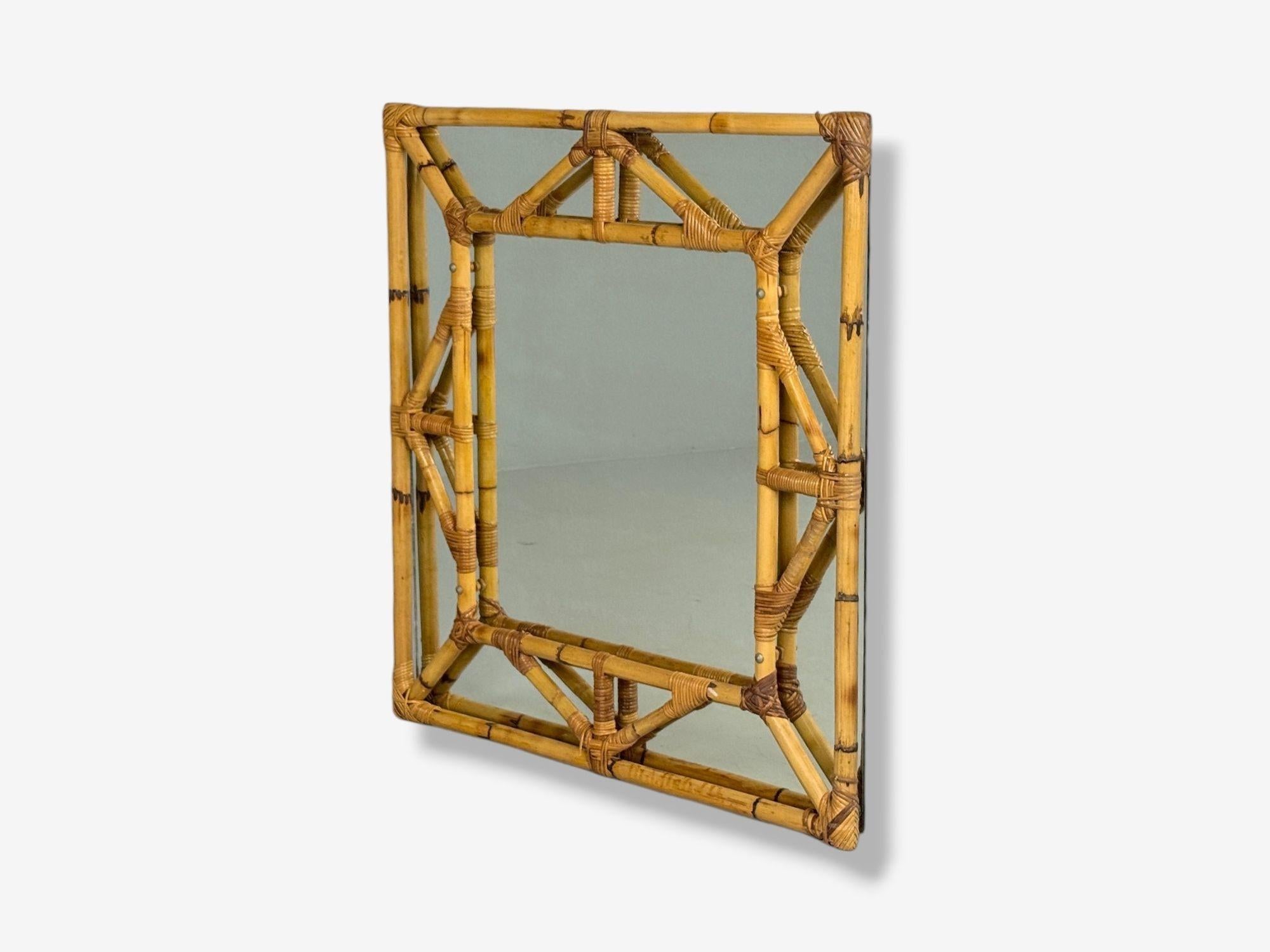 Milieu du XXe siècle Miroir mural moderne italien en bambou et verre, Italie, années 1950 en vente