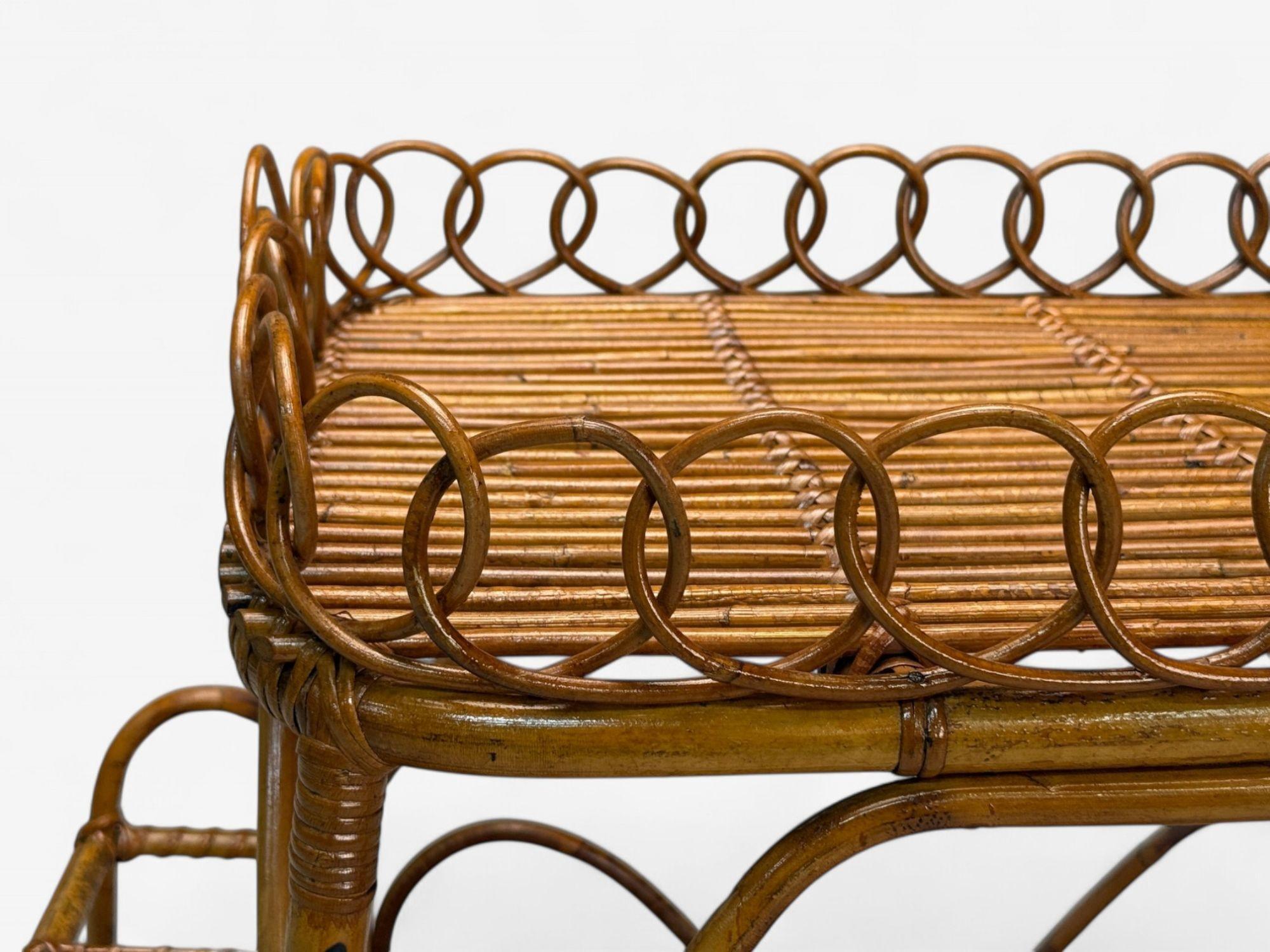 Chariot de bar moderne italien en bambou, rotin et métal, Italie, années 1960 Bon état - En vente à Manhasset, NY