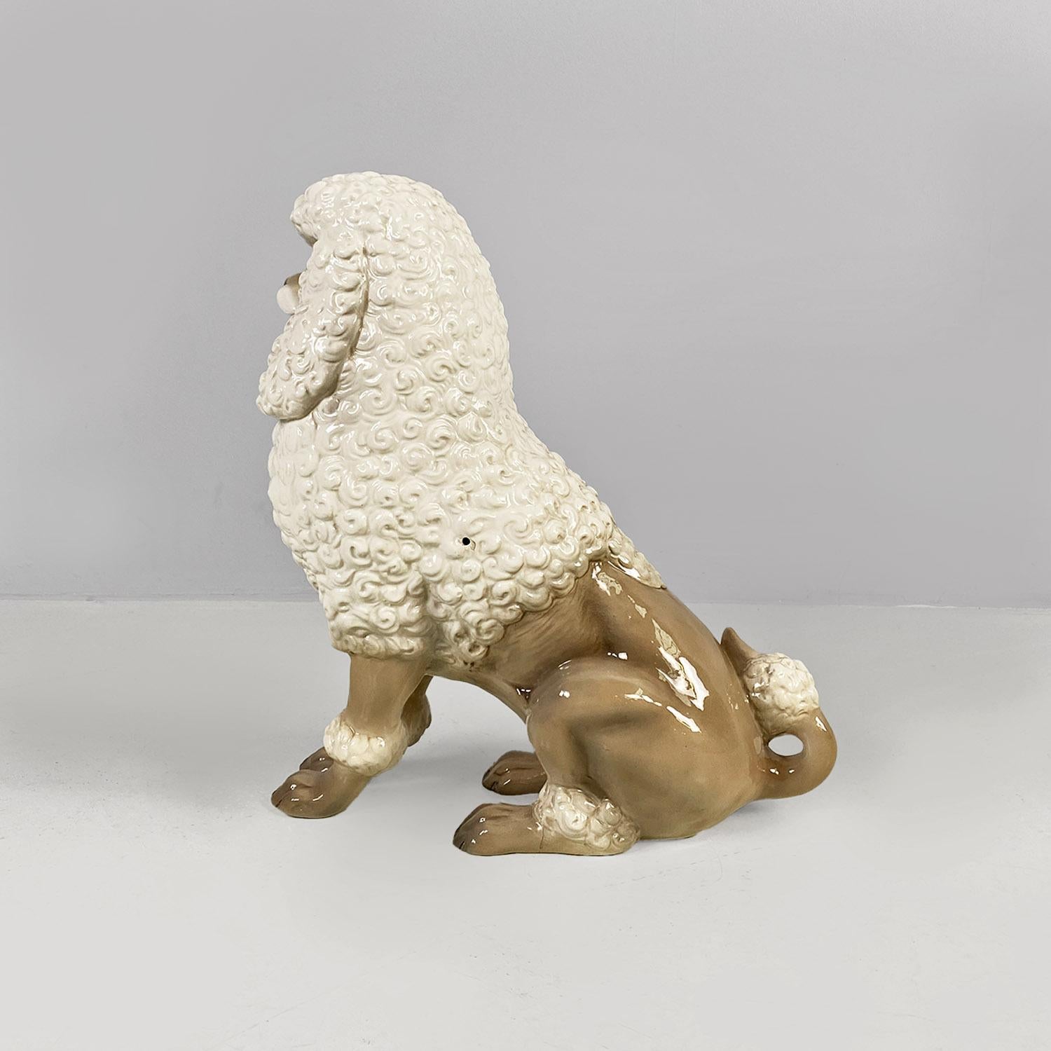 Moderne italienische Skulptur eines Pudels aus beige und weißer Keramik von Ronzan, 1970er Jahre im Angebot 2