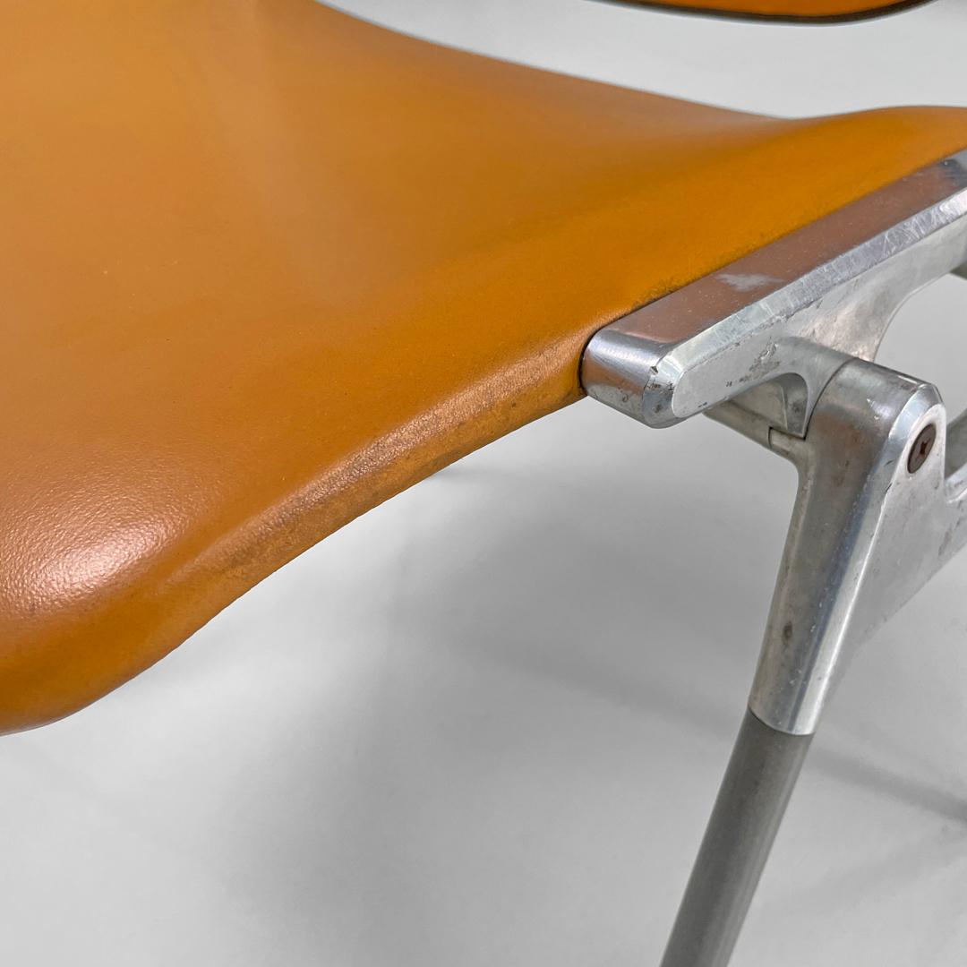 Moderne beigefarbene italienische Stühle DSC von Giancarlo Piretti für Anonima Castelli, 1970er Jahre im Angebot 9