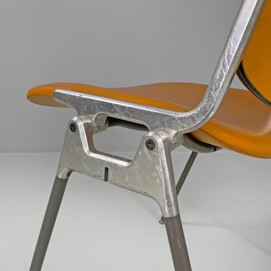 Italian modern beige chairs DSC by Giancarlo Piretti for Anonima Castelli, 1970s 10