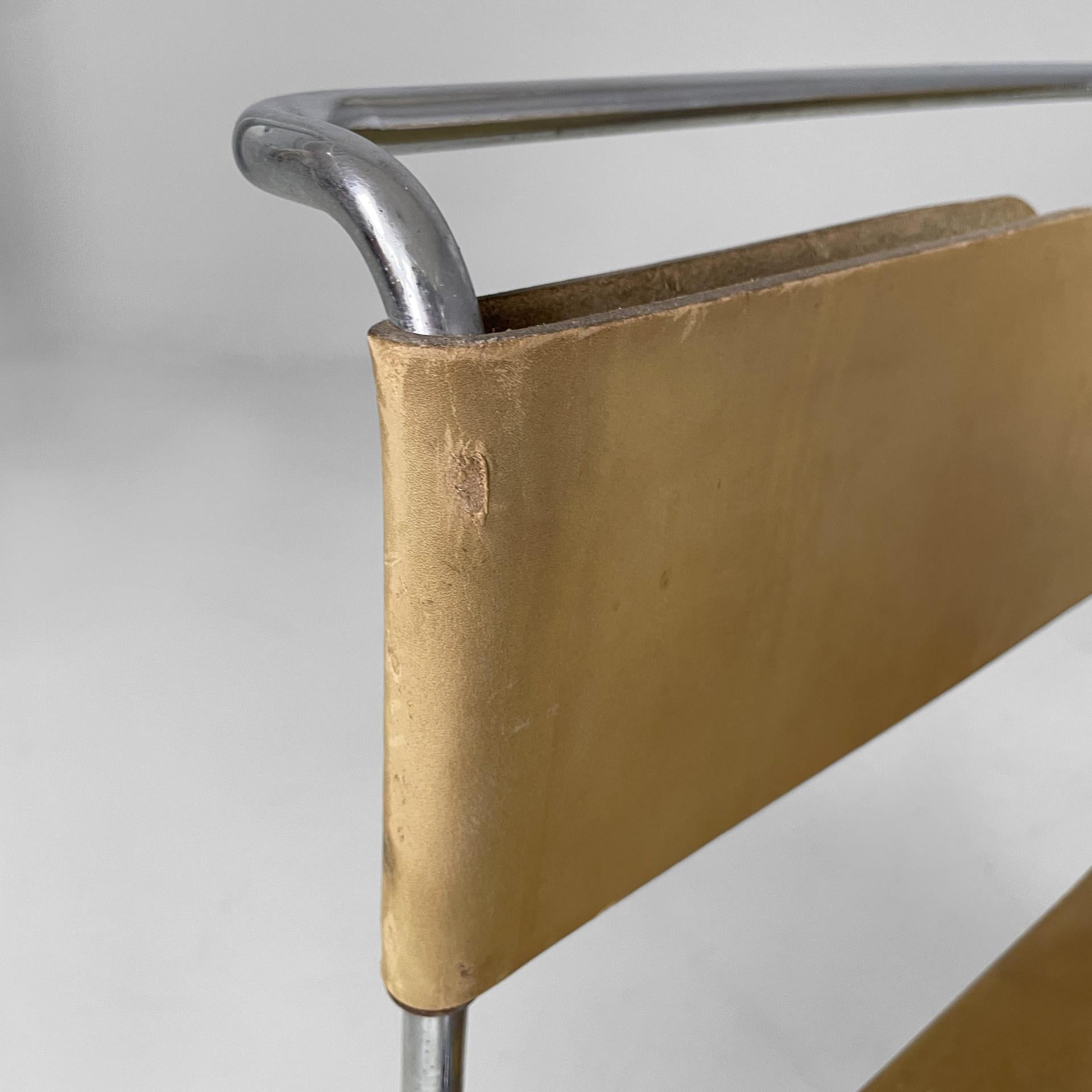 Italienische moderne beige Stühle Libellula von Giovanni Carini für Planula, 1970er Jahre im Angebot 2