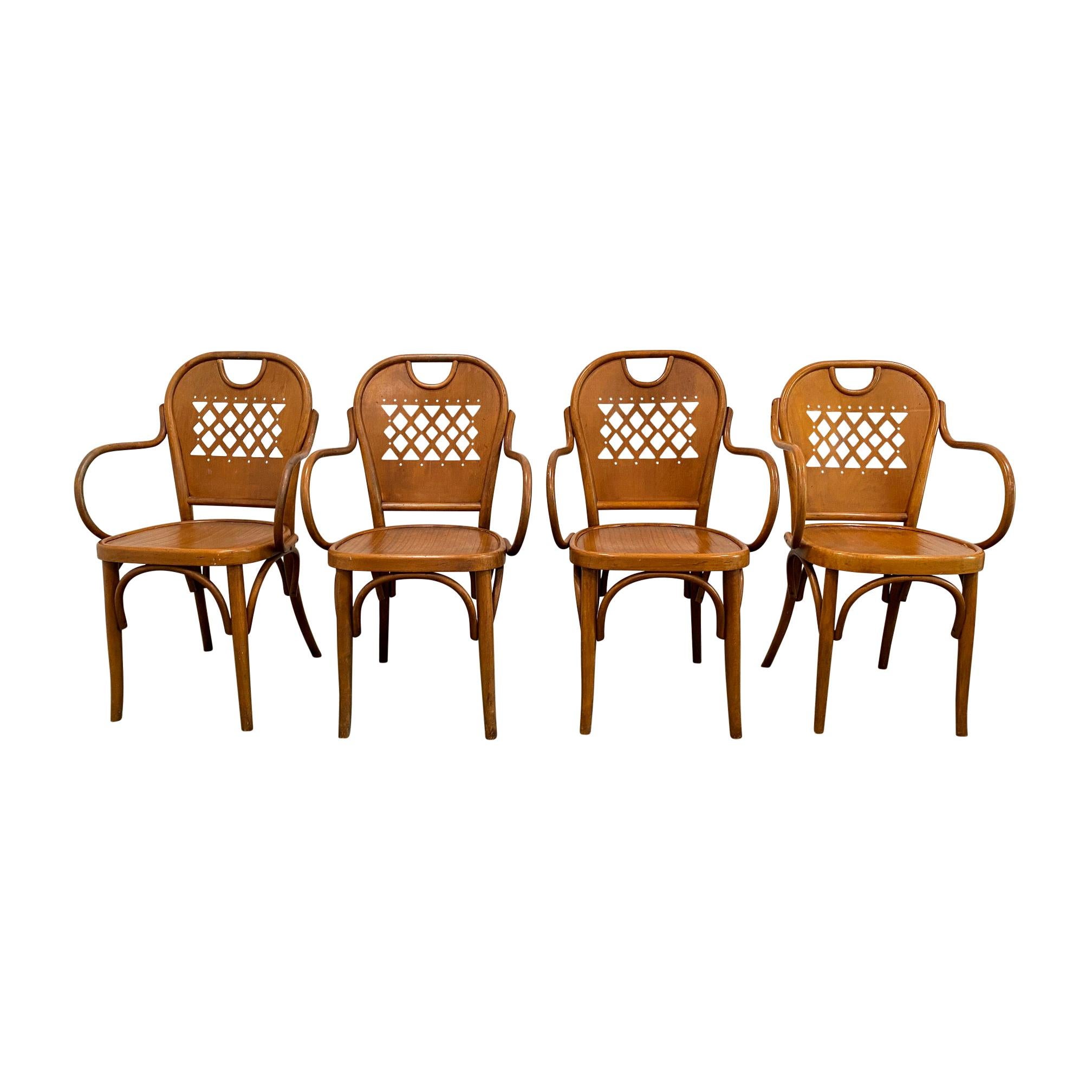 Italian Modern Bistro Dining Chairs 
Set 4
, Bentwood, 1940s Thonet Style Wood