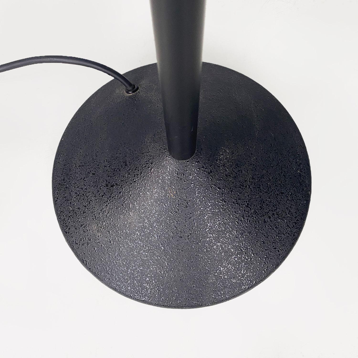 Lampada da terra regolabile in metallo nero e rosso di Tronconi, anni '80. in vendita 3