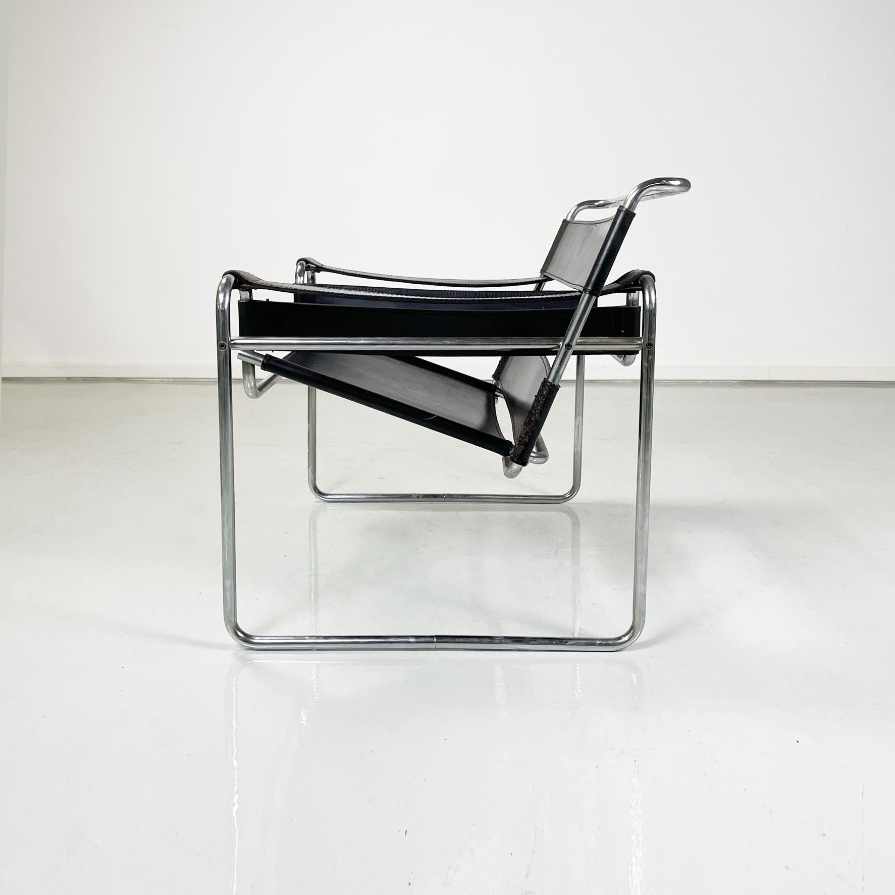 Italian Modern Black Armchair Mod. Wassily B3 by Marcel Breuer for Gavina, 1960s In Good Condition In MIlano, IT