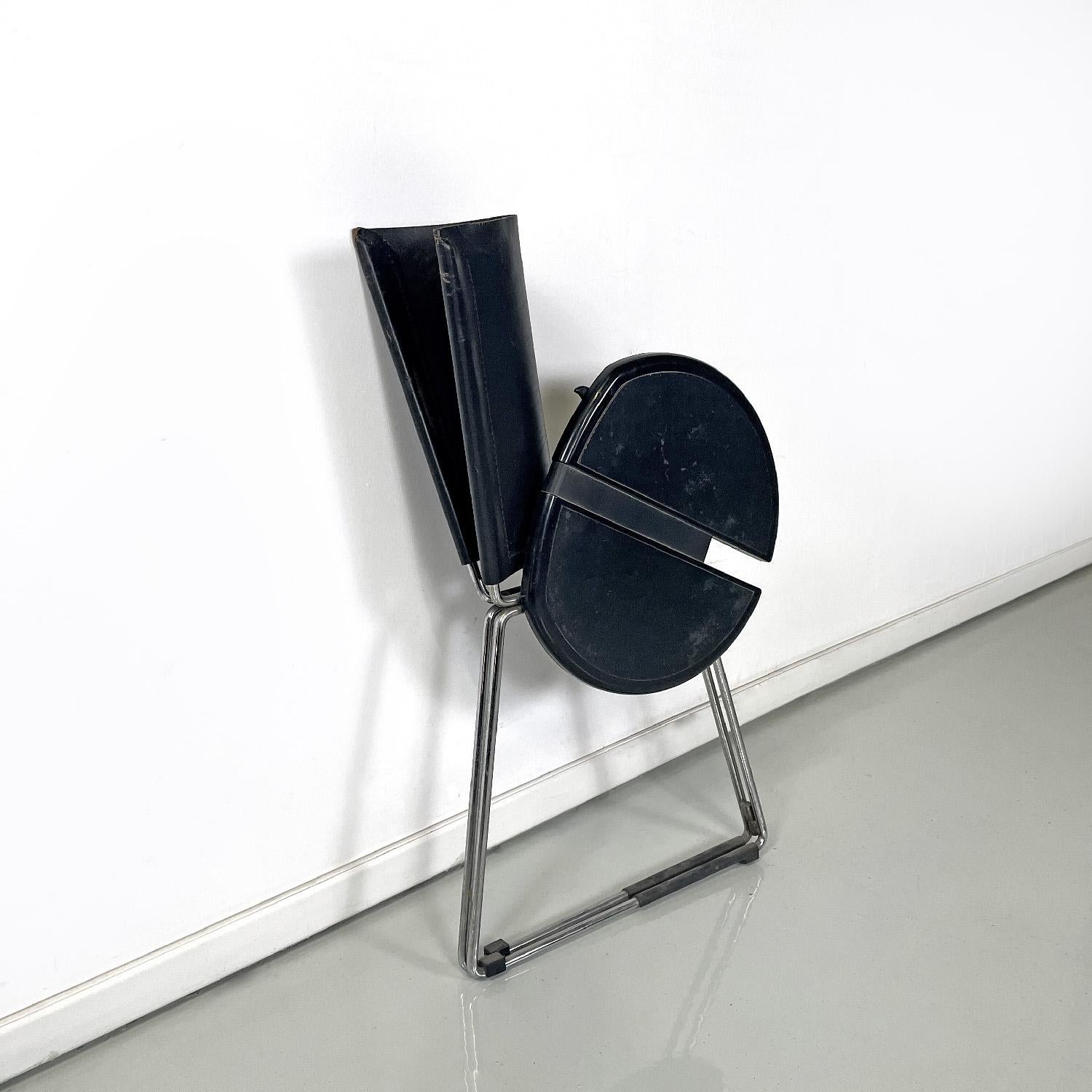 Metal Italian modern black chair Terna by Gaspare Cairoli for Seccose, 1980s For Sale