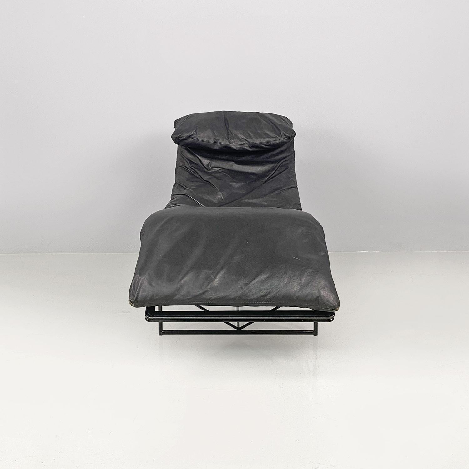 Italian modern black chaise lounge by Paolo Passerini for Uvet Dimensione, 1980s 5