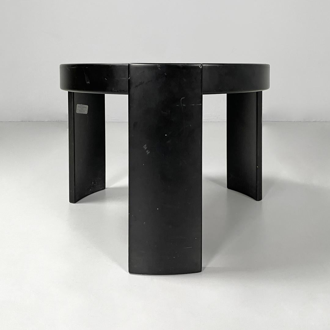 Italian modern black coffee table 780/783 Gianfranco Frattini for Cassina, 1970s 4