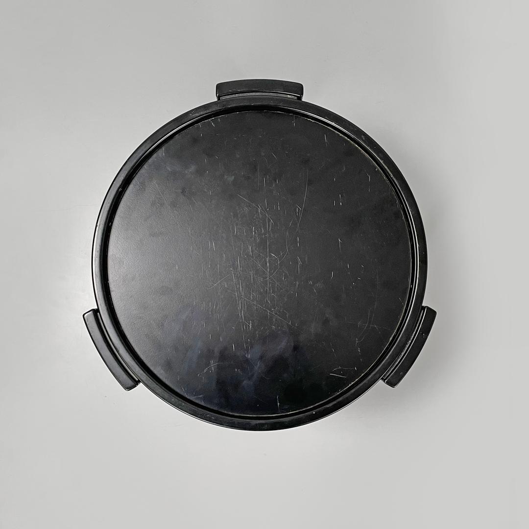 Italian modern black coffee table 780/783 Gianfranco Frattini for Cassina, 1970s In Fair Condition In MIlano, IT