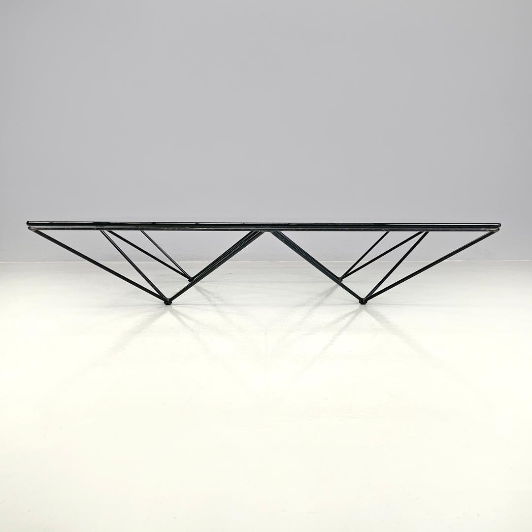Table basse noire moderne italienne Alanda par Paolo Piva pour B&B Italia, années 1980 État moyen - En vente à MIlano, IT