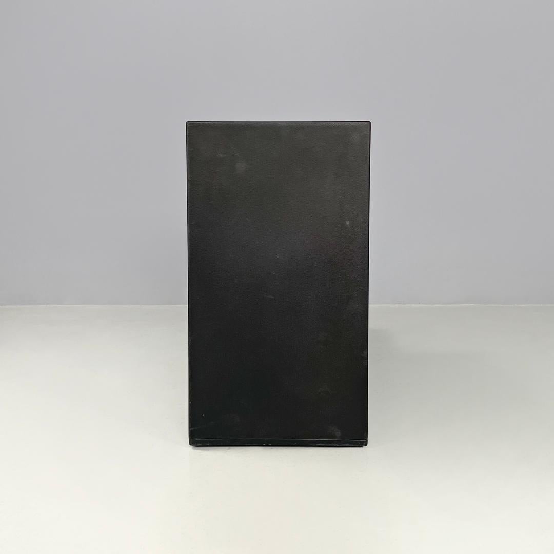 Moderne italienische schwarze Couchtische Gli Scacchi Mario Bellini C&B Italia, 1970er Jahre 1