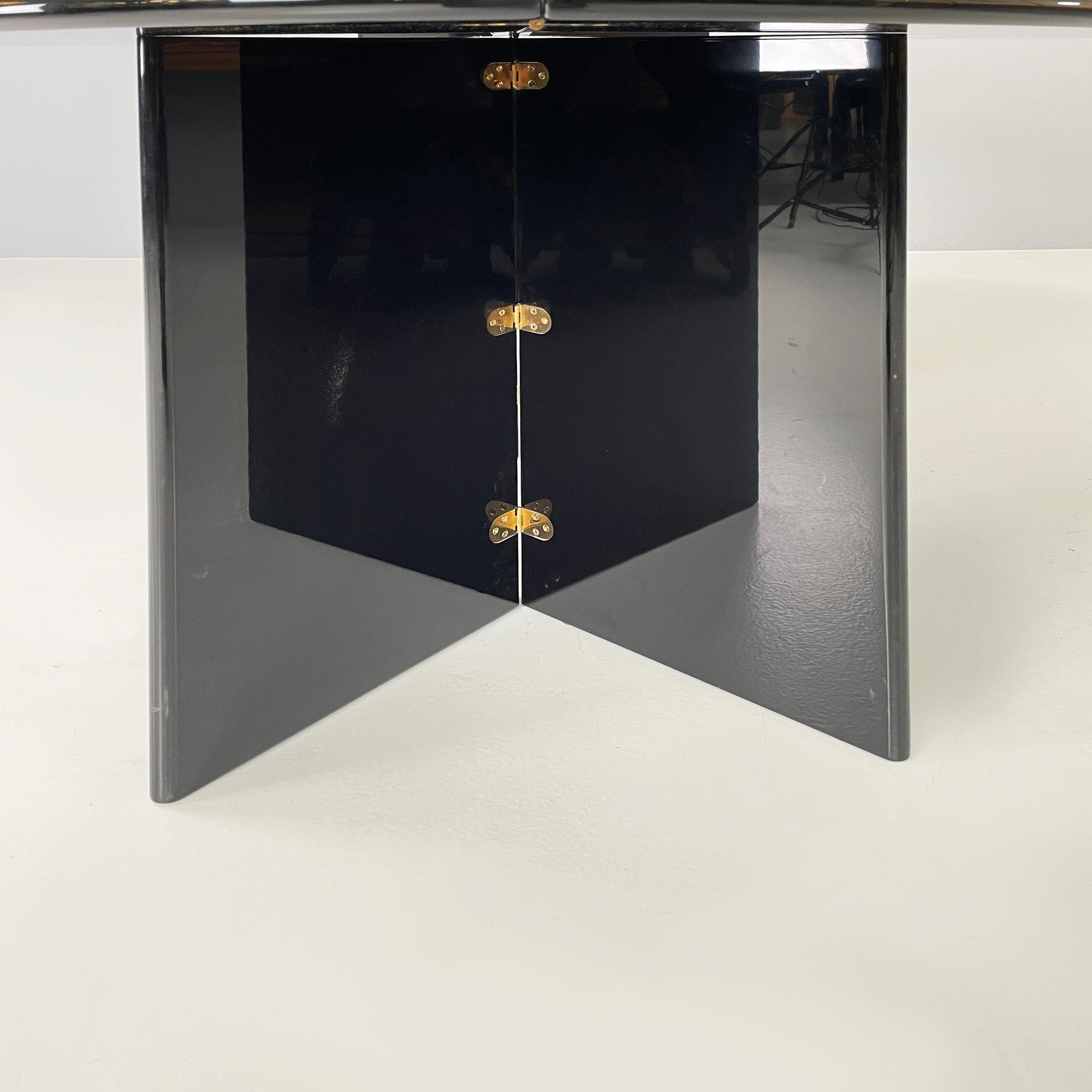 Italian modern Black Dining table or console by Takahama for Cassina, 1970s For Sale 7