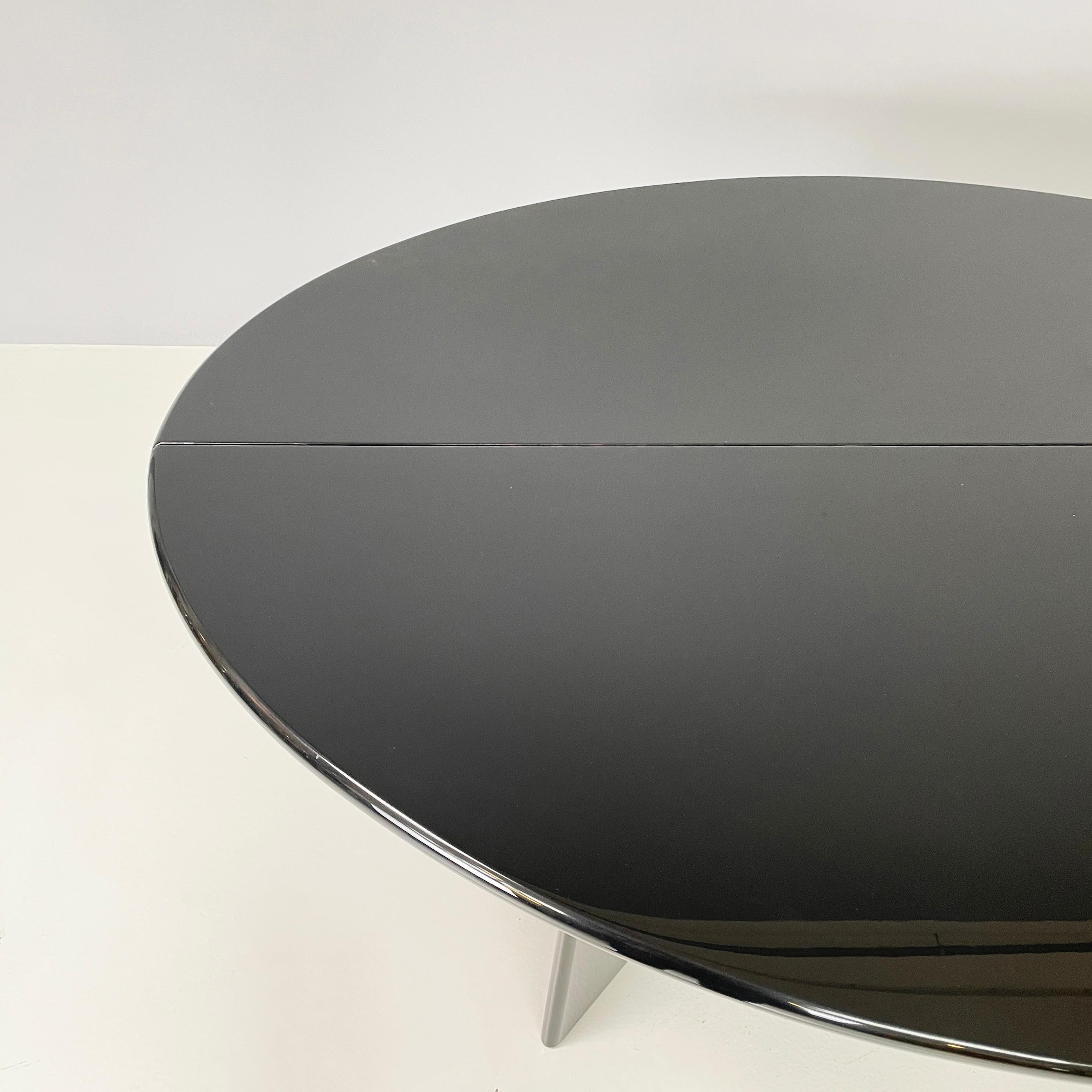 Italian modern Black Dining table or console by Takahama for Cassina, 1970s For Sale 2