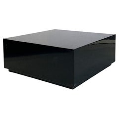 Italian Modern Black Lacquered Wood Coffee Table Display Pedestal, Molteni 1990s