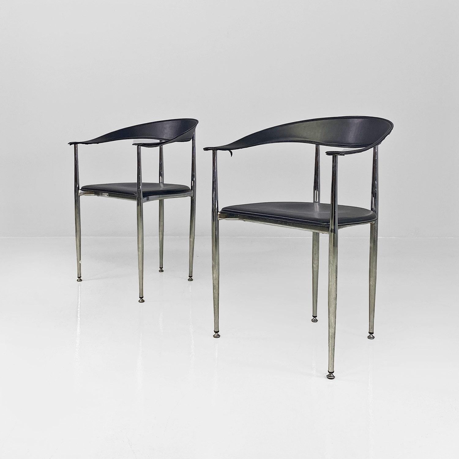 Italian modern black leather and chromed steel cockpit chairs, 1970s.
Chairs with tub shape, with armrests and chromed steel structure. The seat and back of the chair are in their original black leather.
About 1970s
Good conditions.
Measurements in