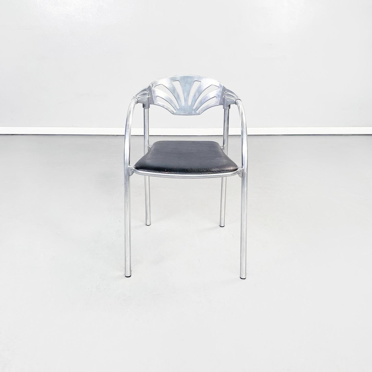 Italian modern black leather chair Alisea by Lisa Bross Studio Simonetti, 1980s
Chair mod. Alisea with seat padded and covered in black leather. The rounded and curved backrest is in aluminum. The structure of the armrests and legs is in tubular