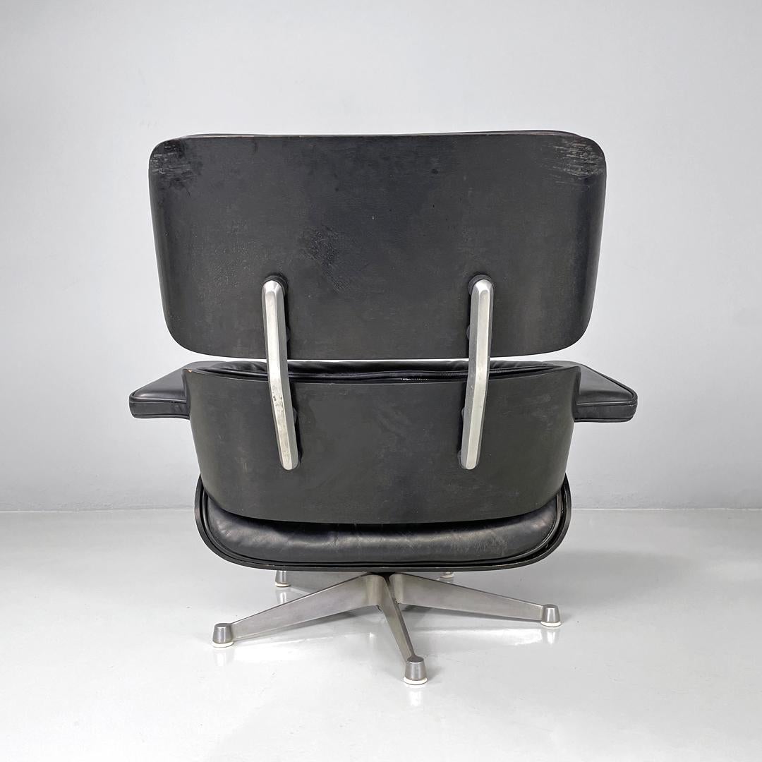 Late 20th Century Italian modern black leather lounge chair 670 671 by Eames for ICF, 1970s For Sale