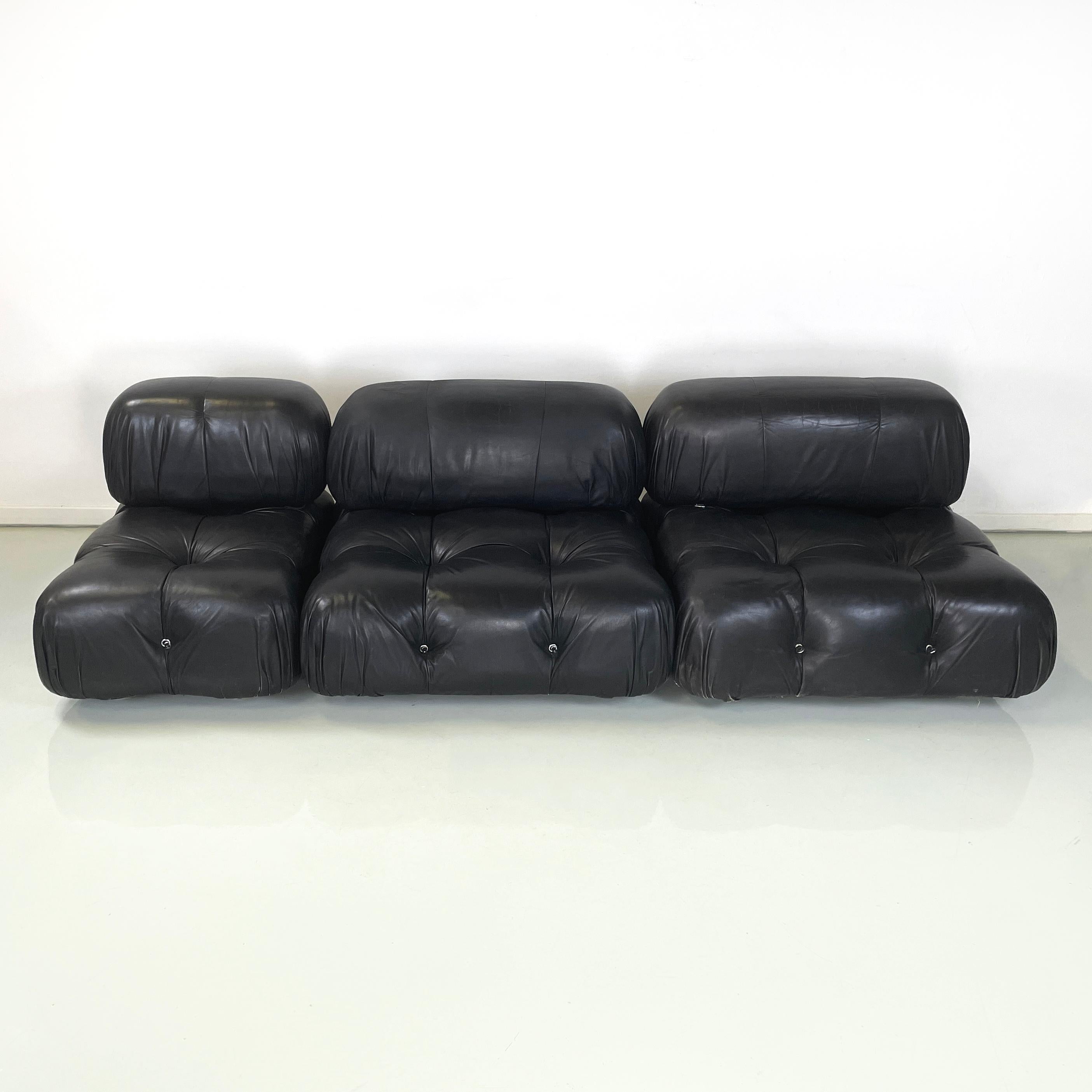Late 20th Century Italian modern Black leather modular sofa Camaleonda by Bellini for B&B, 1970s