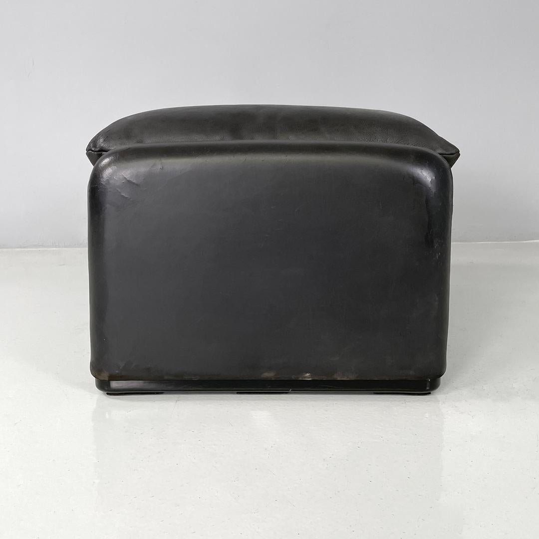 Leather Italian modern black leather pouf Maralunga Vico Magistretti for Cassina, 1970s For Sale