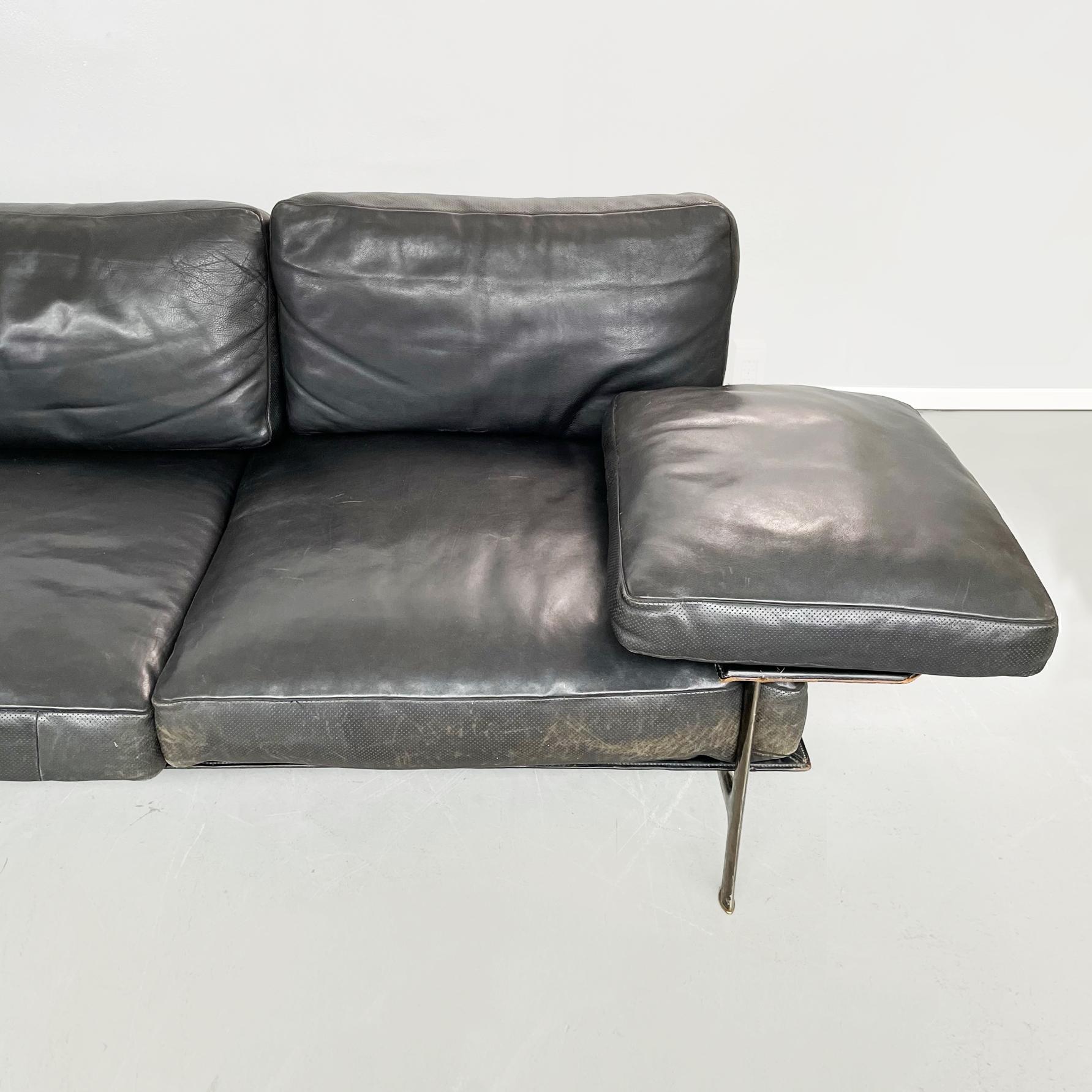 Italienische moderne italienische Sofa-Diesis aus schwarzem Leder von Antonio Citterio für B&B, 1980er Jahre (Messing) im Angebot