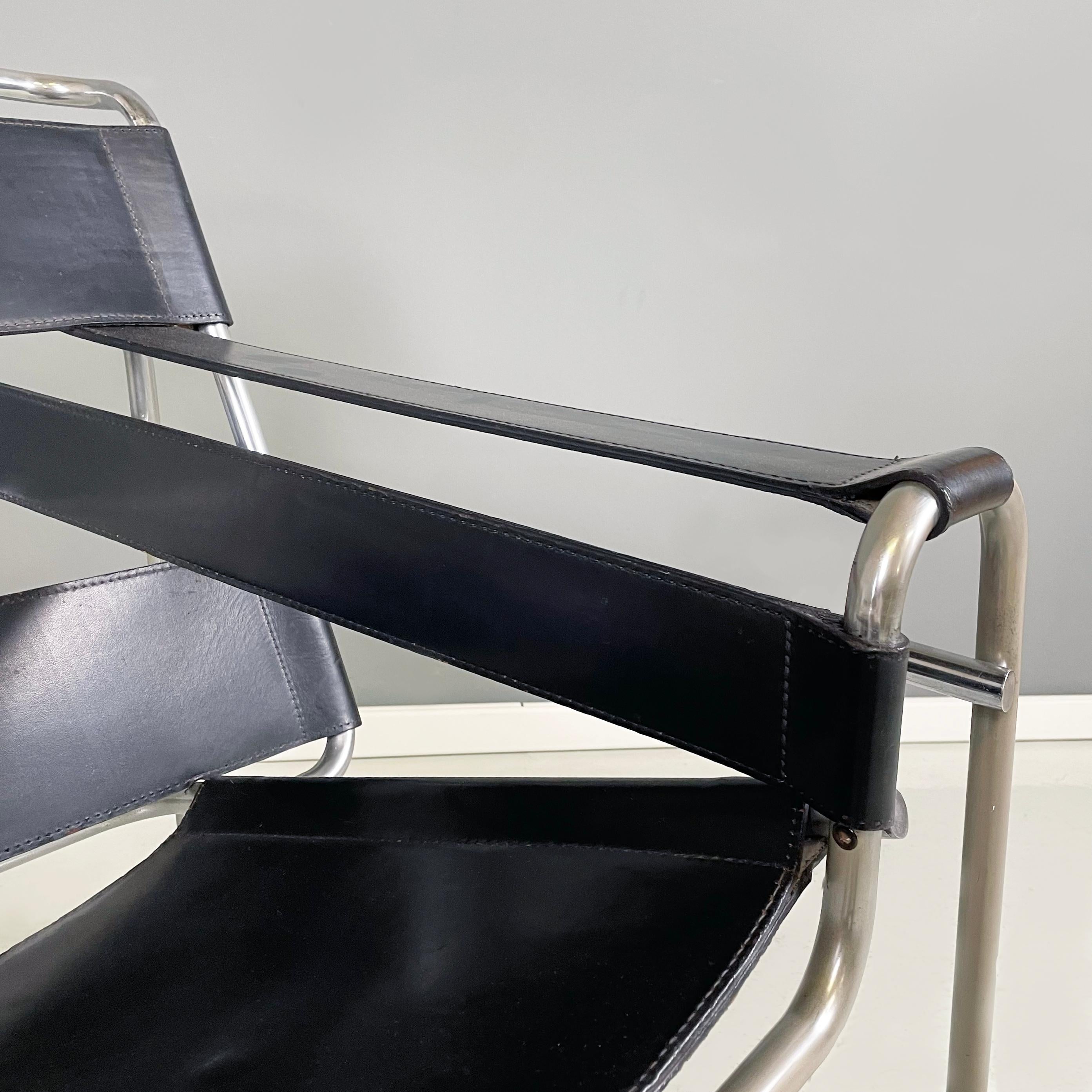 Acier Fauteuil moderne italien en cuir noir et acier Wassily B3 par Breuer Gavina, années 1980 en vente