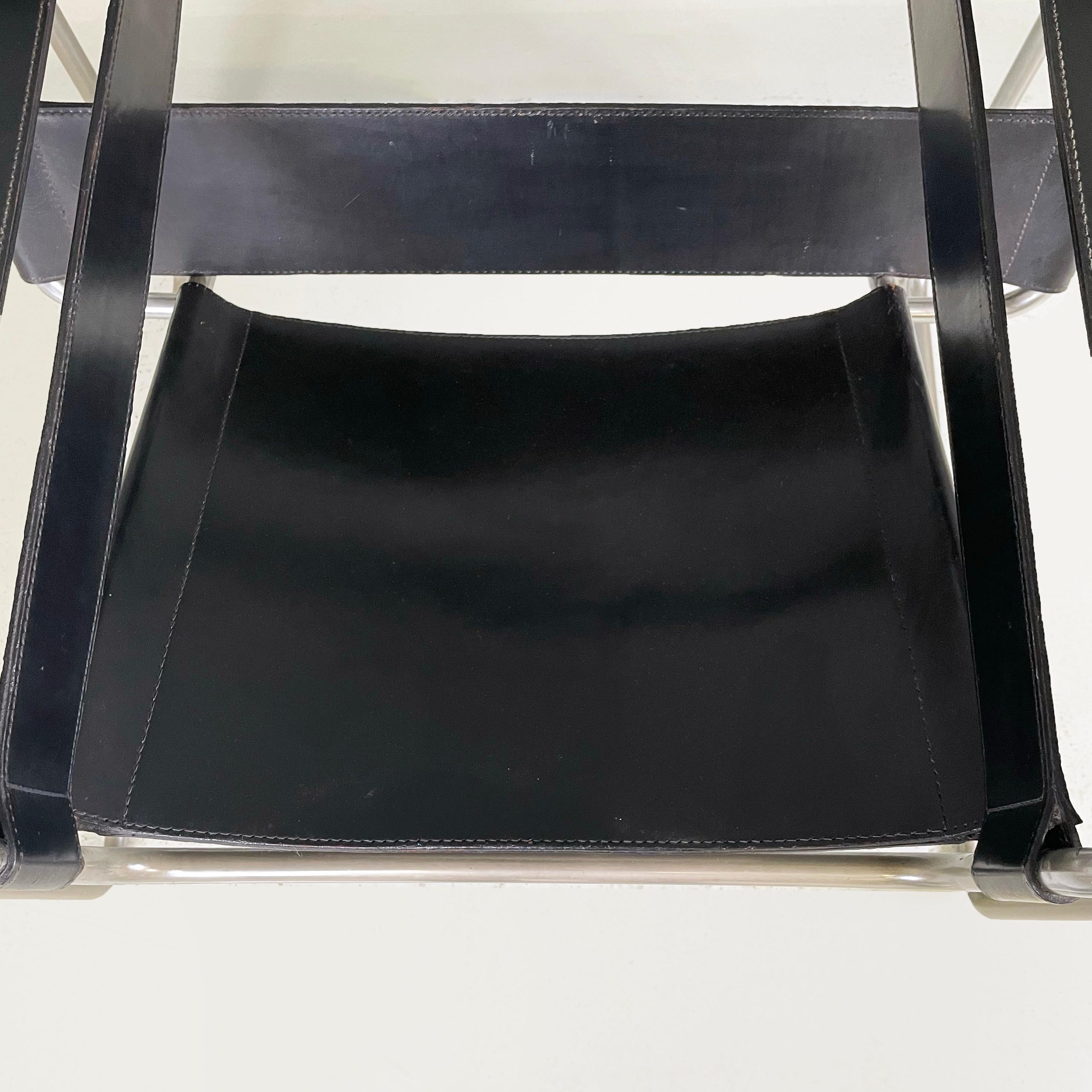 Italian modern Black leather steel Armchair Wassily B3 by Breuer Gavina, 1980s For Sale 3