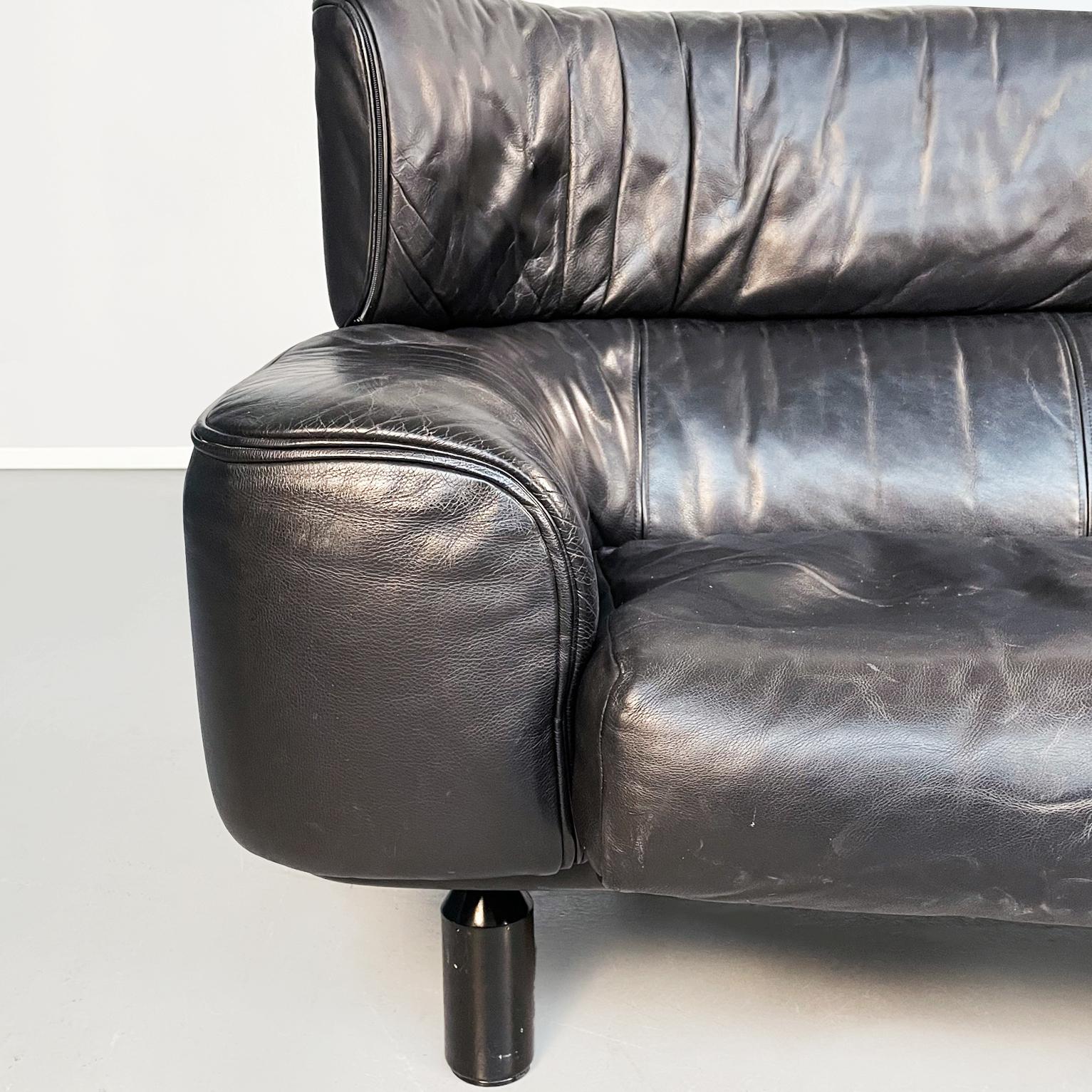 Italian Modern Black Leather Wood 3seat Sofa Bull by Frattini for Cassina, 1980s For Sale 10