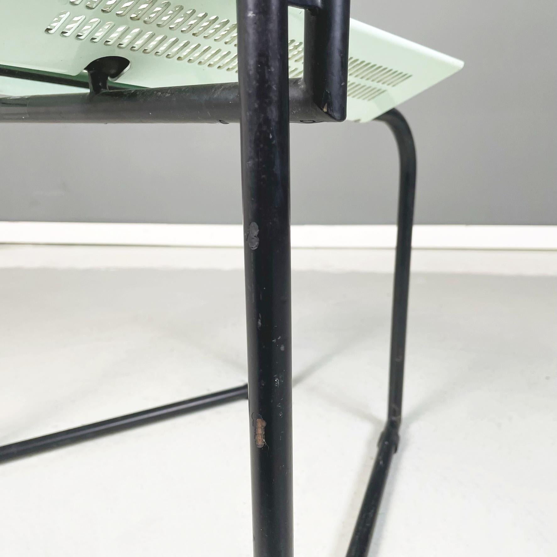 Italienischer moderner schwarzer, hellblauer Metallstuhl la Tonda von Mario Botta Alias, 1980er Jahre im Angebot 8