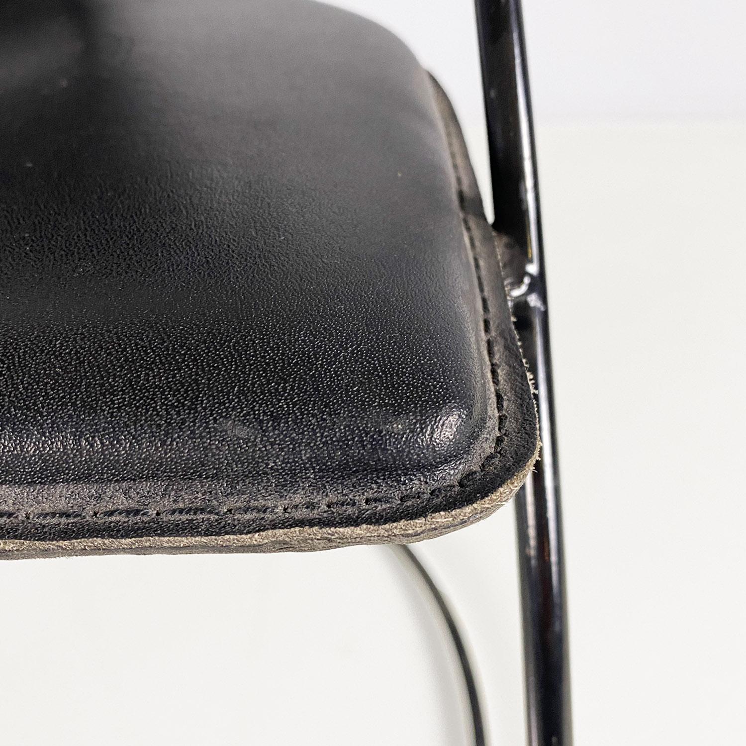 Chaises italiennes modernes en métal noir et cuir, années 1980 en vente 7