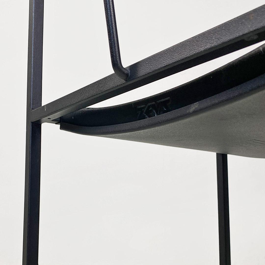Chaise italienne moderne en métal noir et caoutchouc de Maurizio Peregalli pour Zeus, 1984 en vente 9