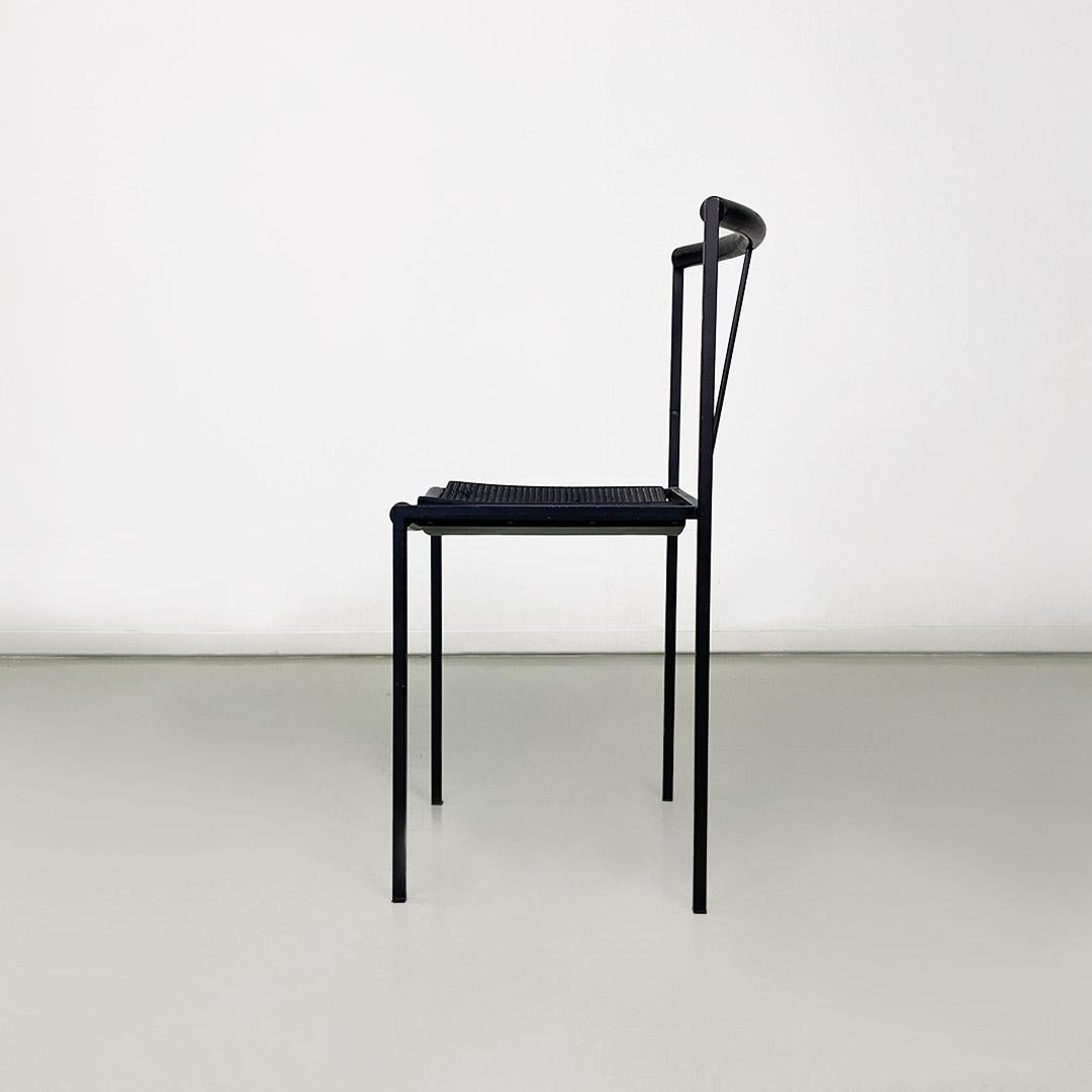 Silla moderna italiana de metal negro y caucho de Maurizio Peregalli para Zeus, 1984 Italiano en venta